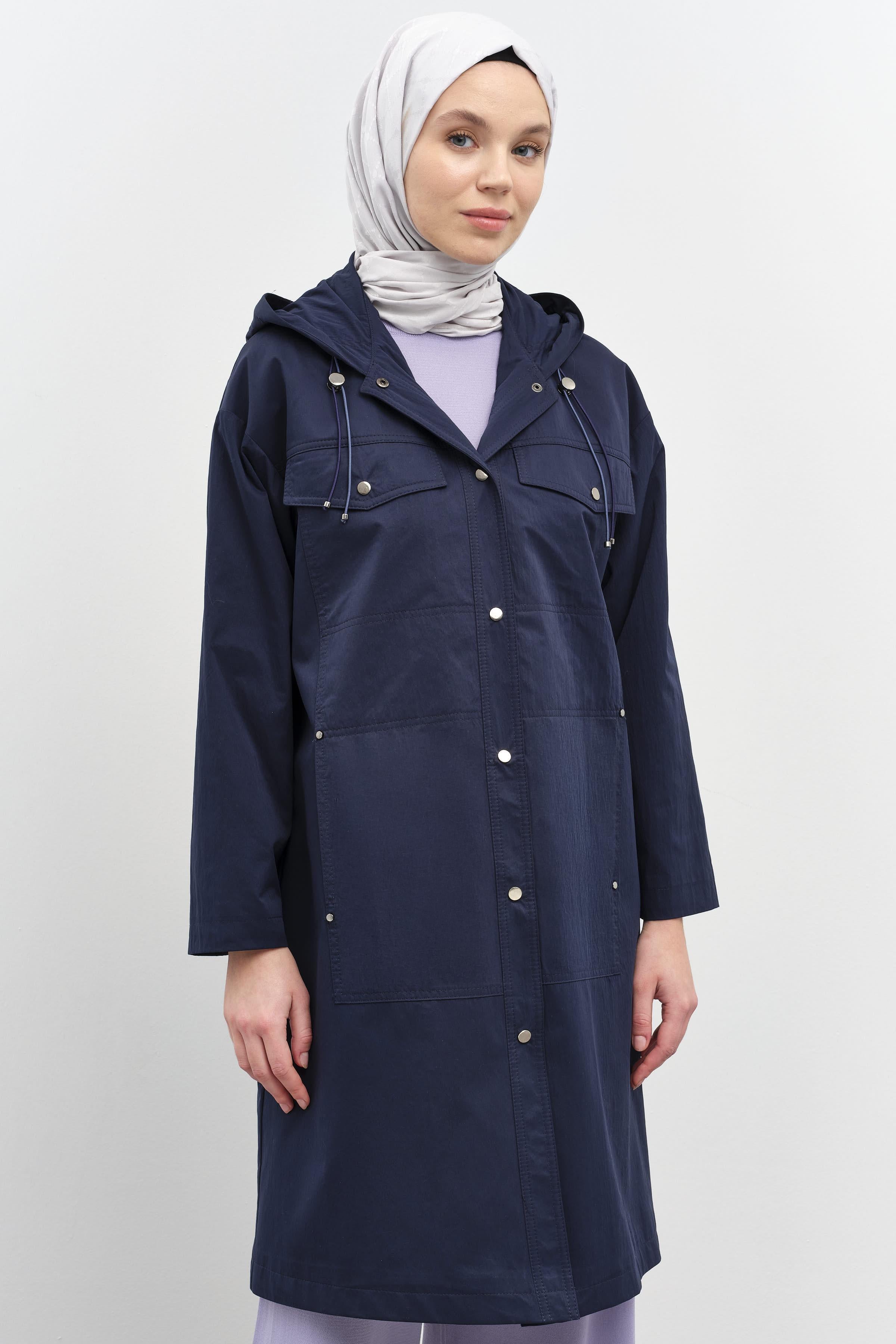 Kapüşonlu Çıtçıt Kapamalı Kap - Lacivert TUGBA