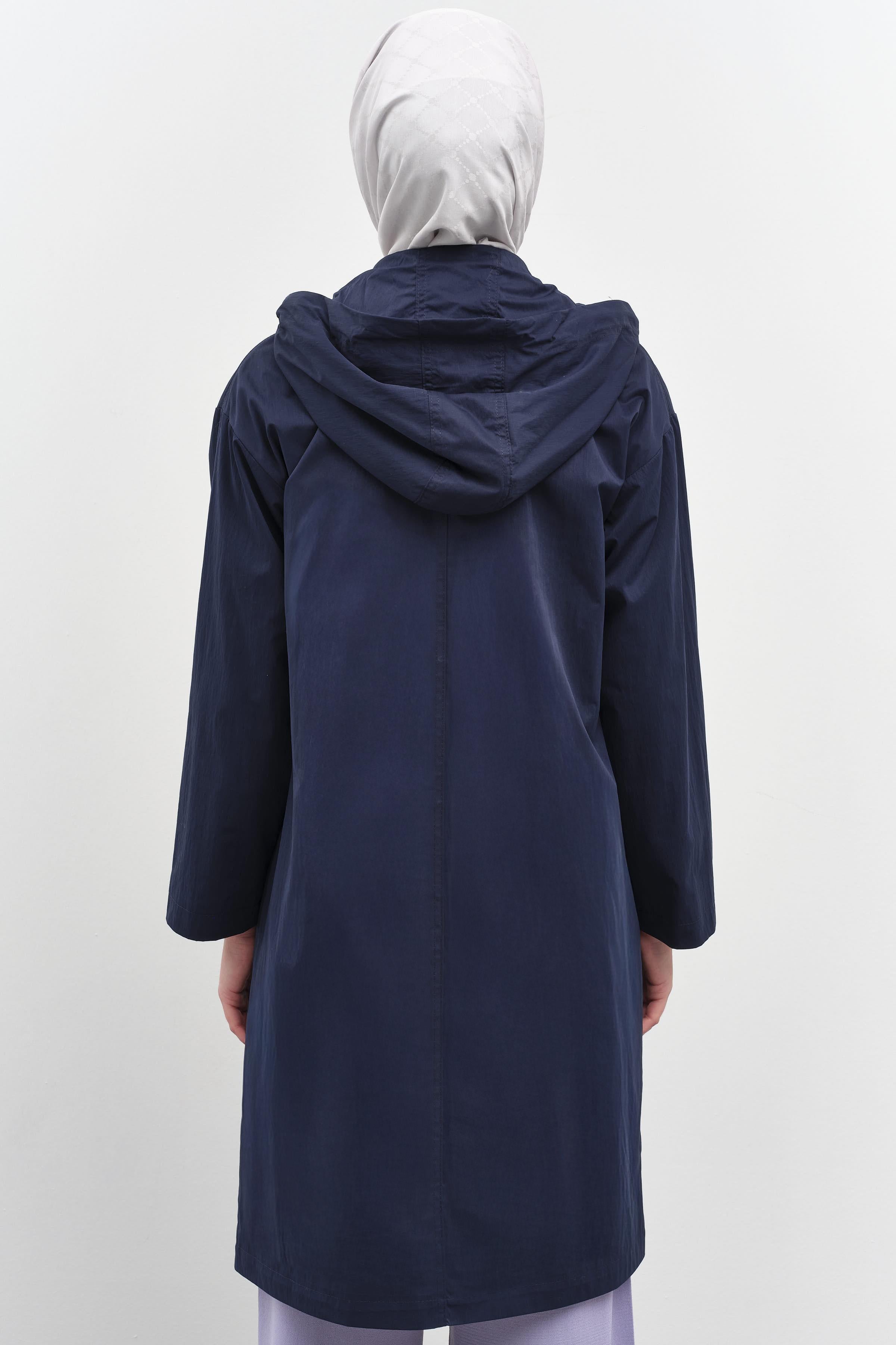 Kapüşonlu Çıtçıt Kapamalı Kap - Lacivert TUGBA