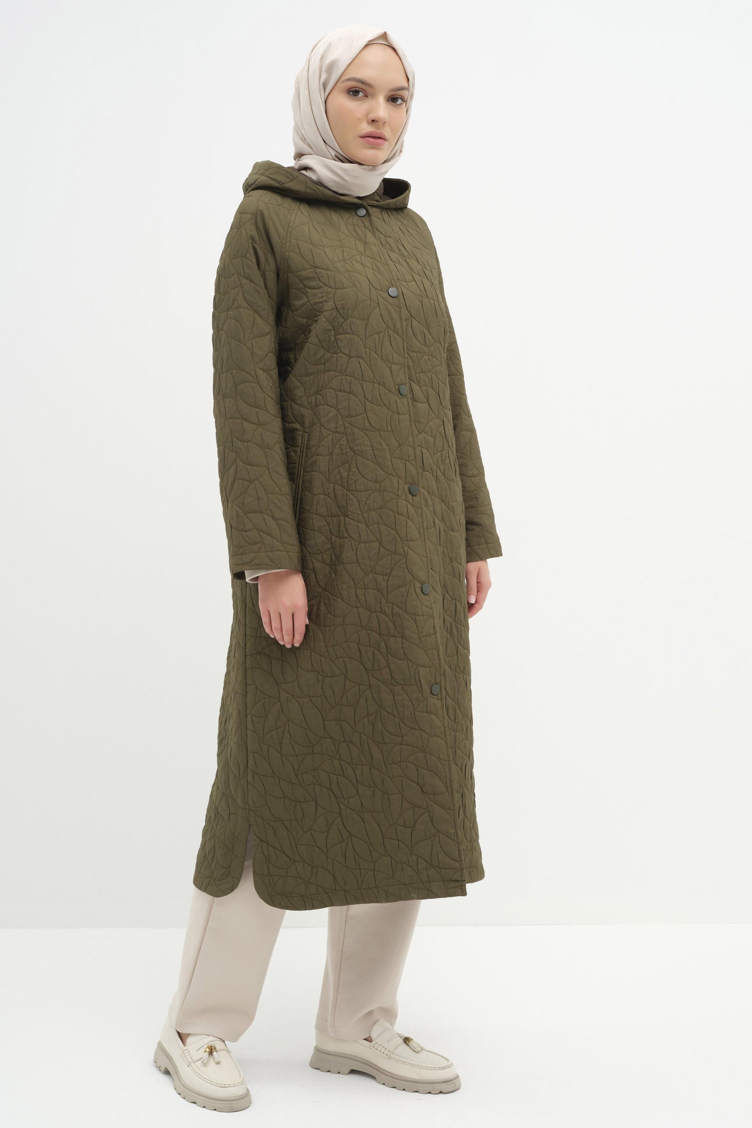 Kapüşonlu Çıtçıt Kapamalı İnce Kapitone Kap - Haki TUGBA