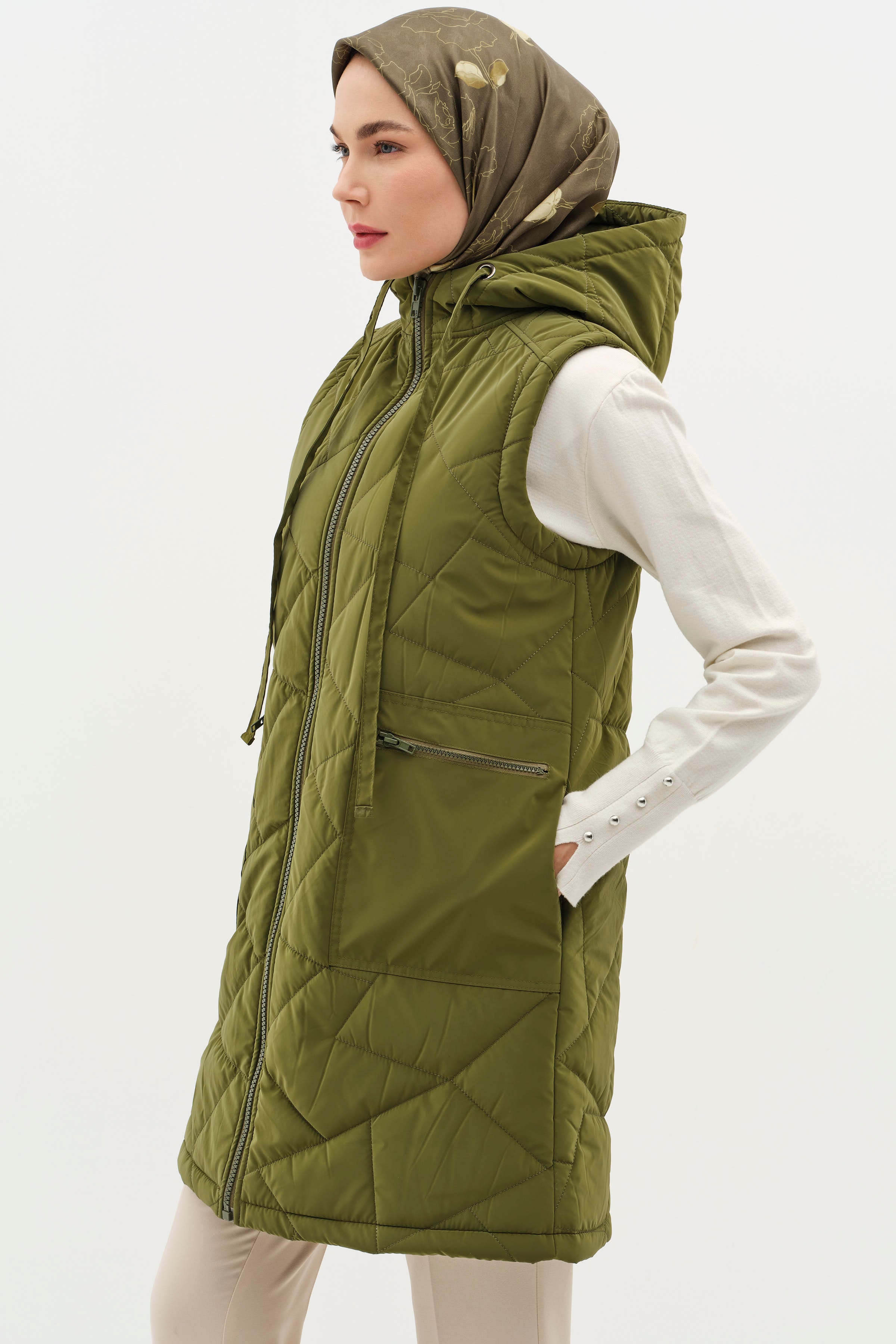 Kapüşonlu Fermuar Cepli Kapitone Yelek - Haki TUGBA