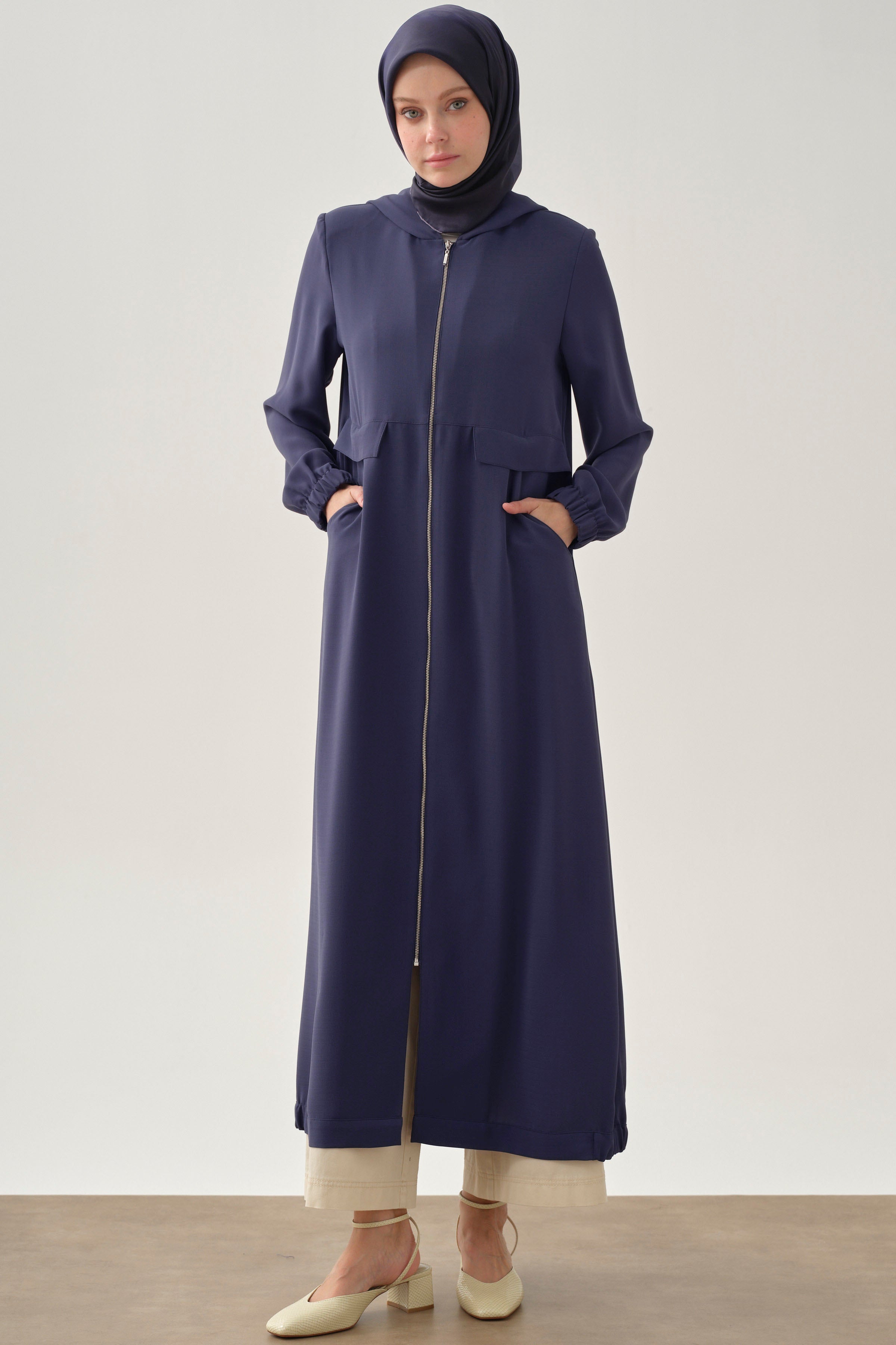 Kapüşonlu Fermuar Kapamalı Ferace - İndigo TUGBA