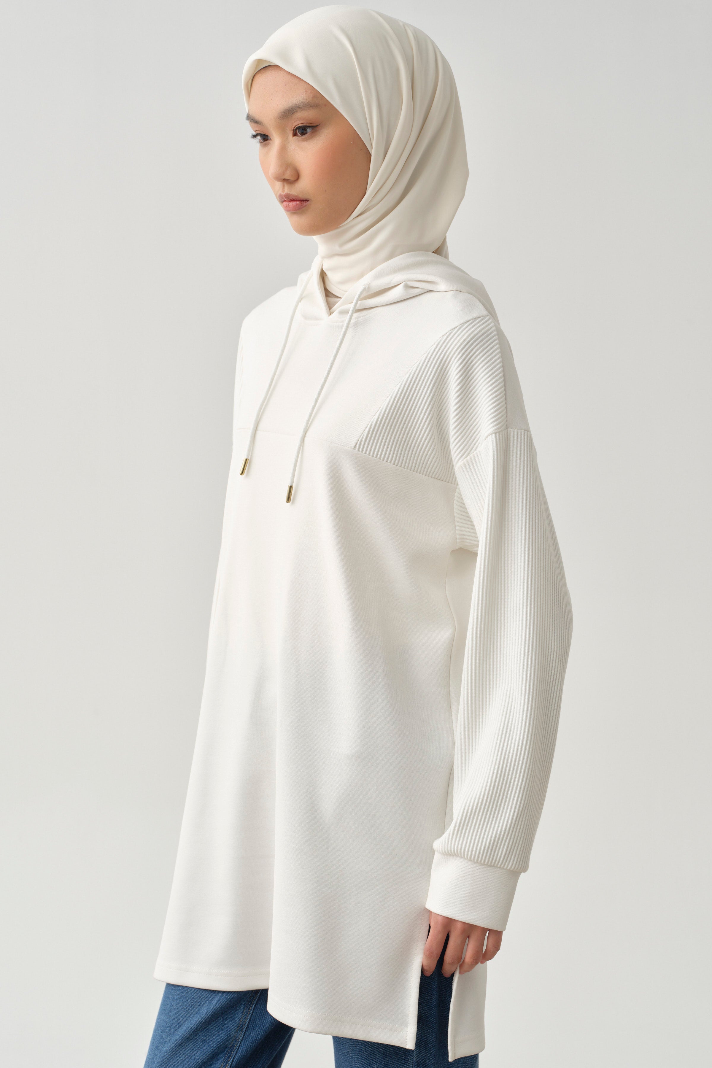 Kapüşonlu Garnili Sweat - Beyaz TUGBA