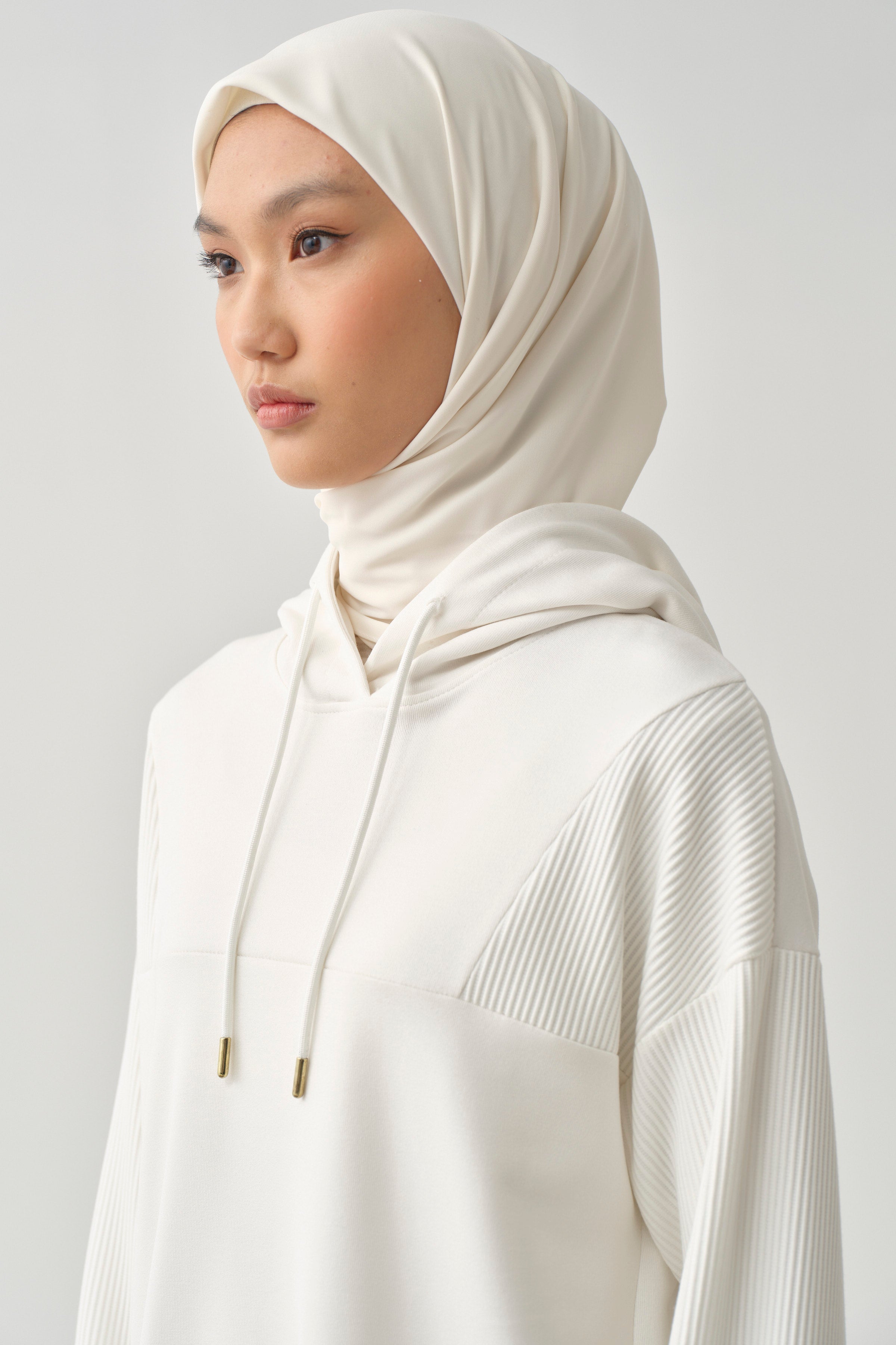 Kapüşonlu Garnili Sweat - Beyaz TUGBA