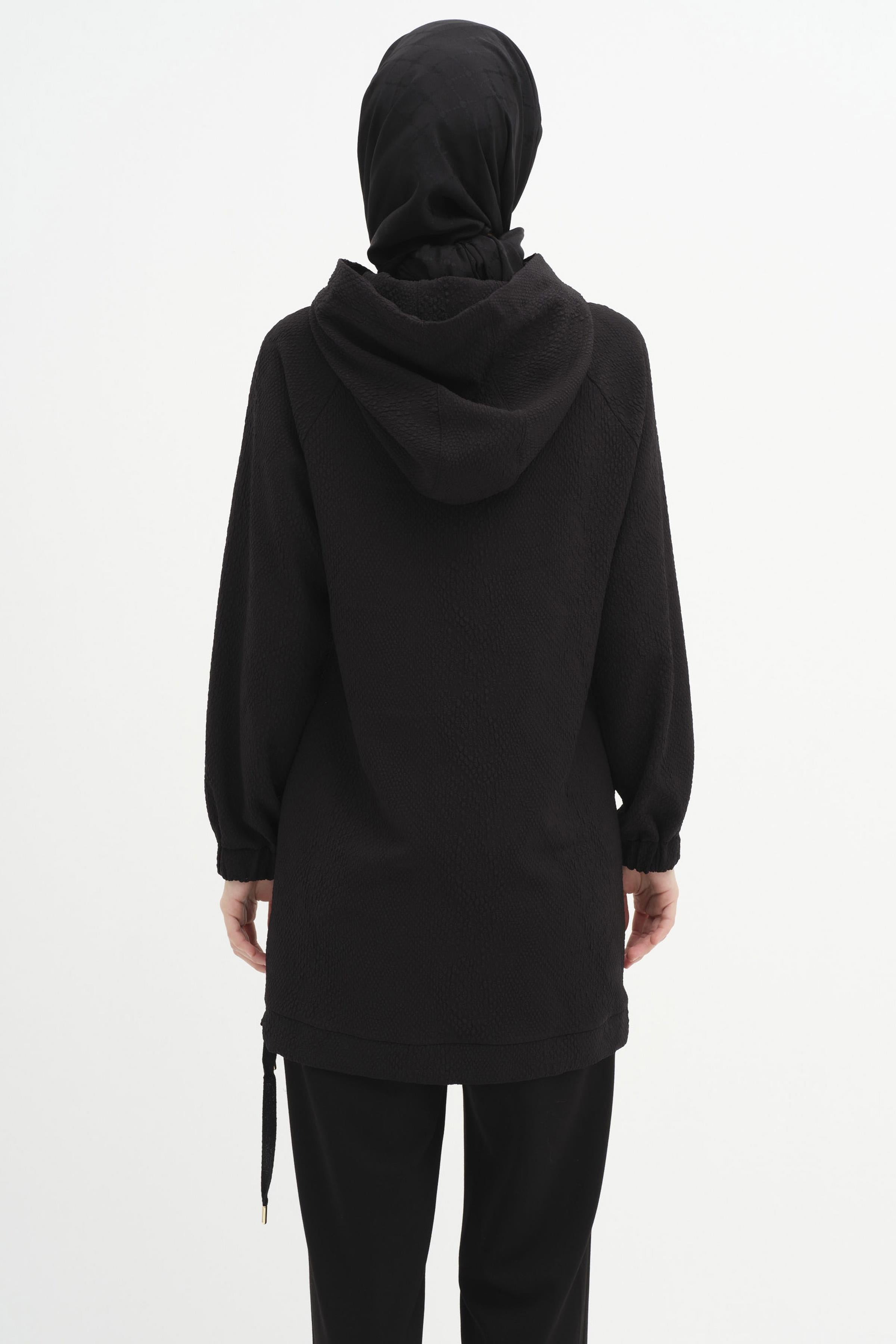 Kapüşonlu Sweat - Siyah TUGBA