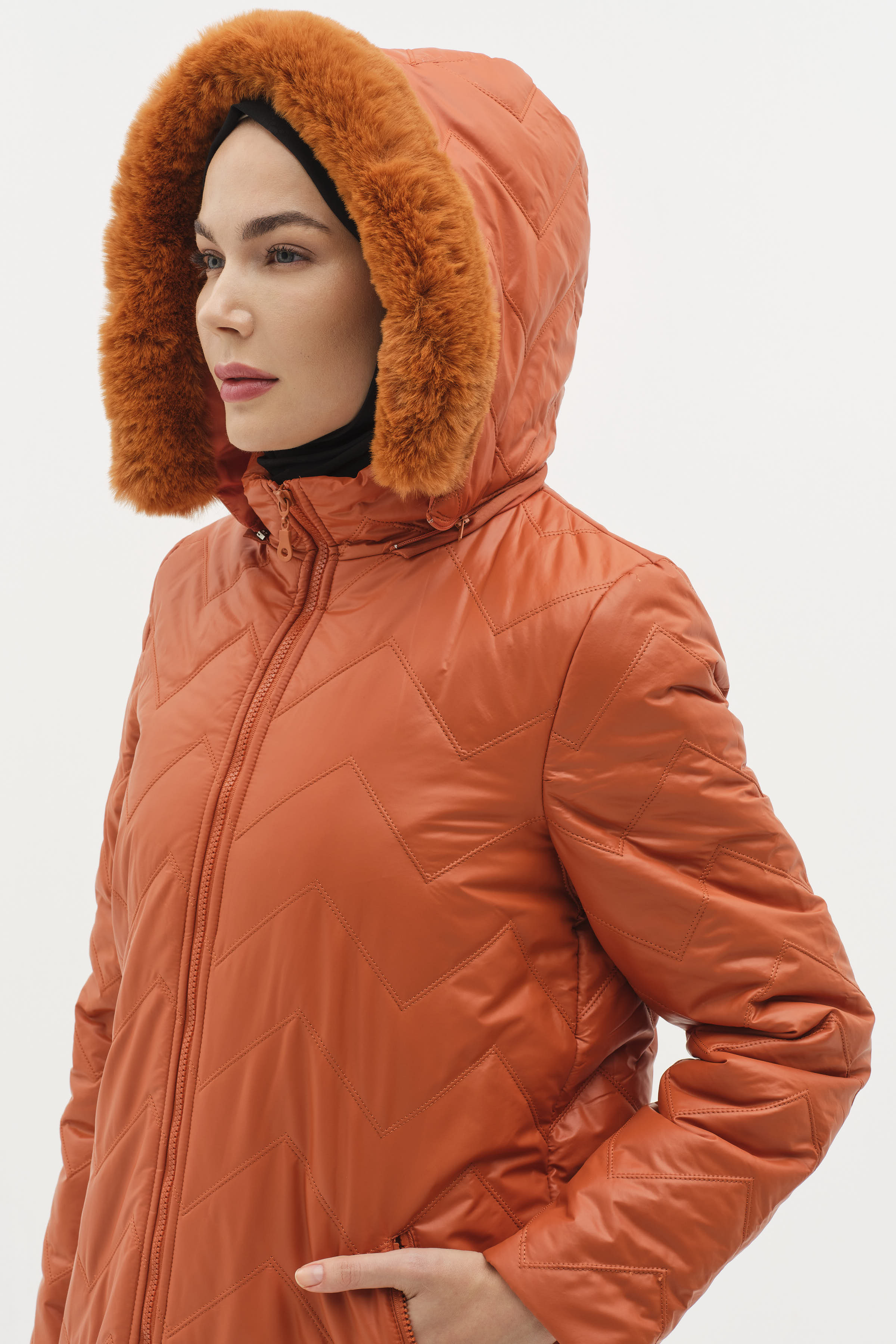 Kapüşonu Kürklü Kapitone Kaban - Oranj TUĞBA