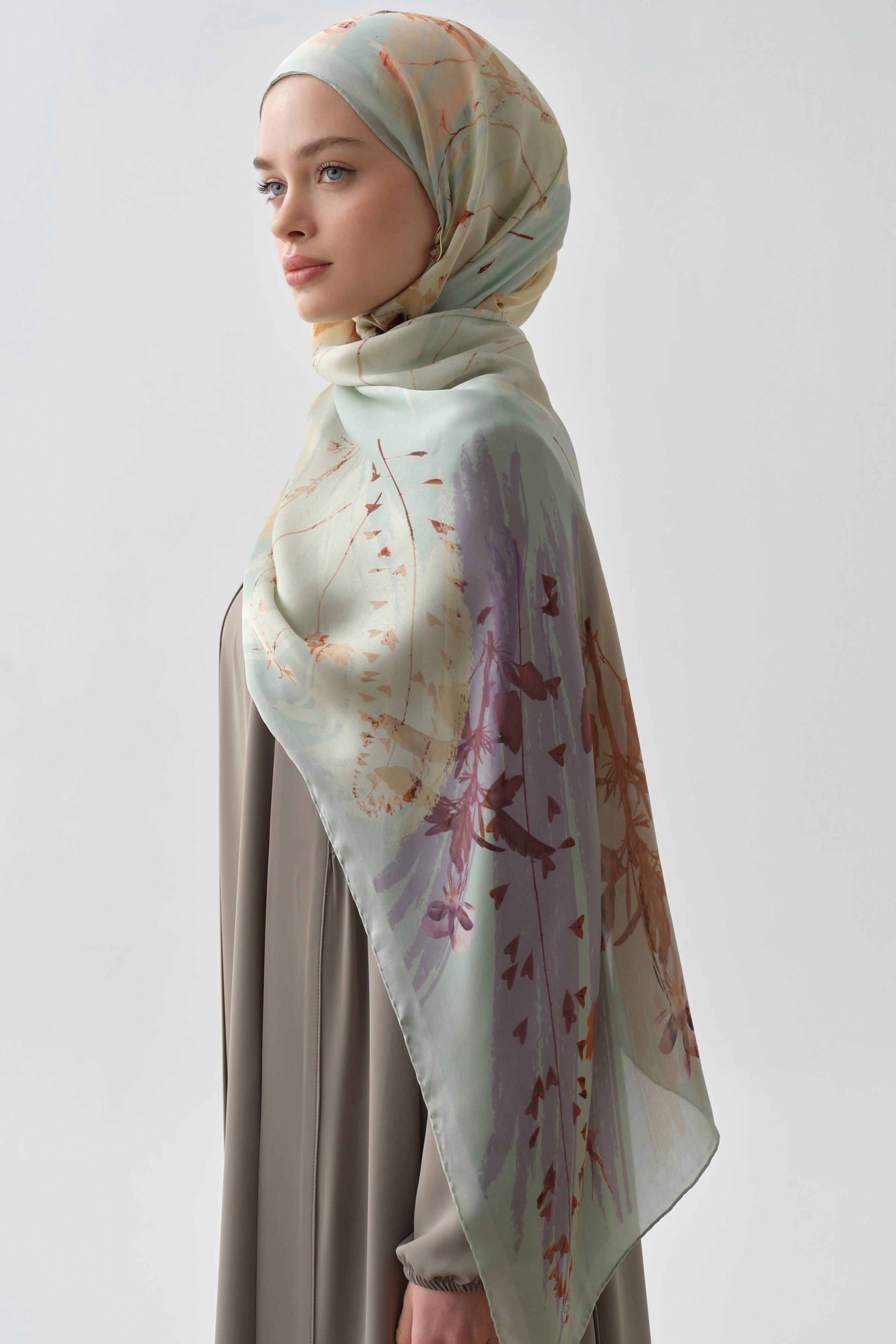 Kardelen Şifon İpek Şal - Su Yeşili TUGBA