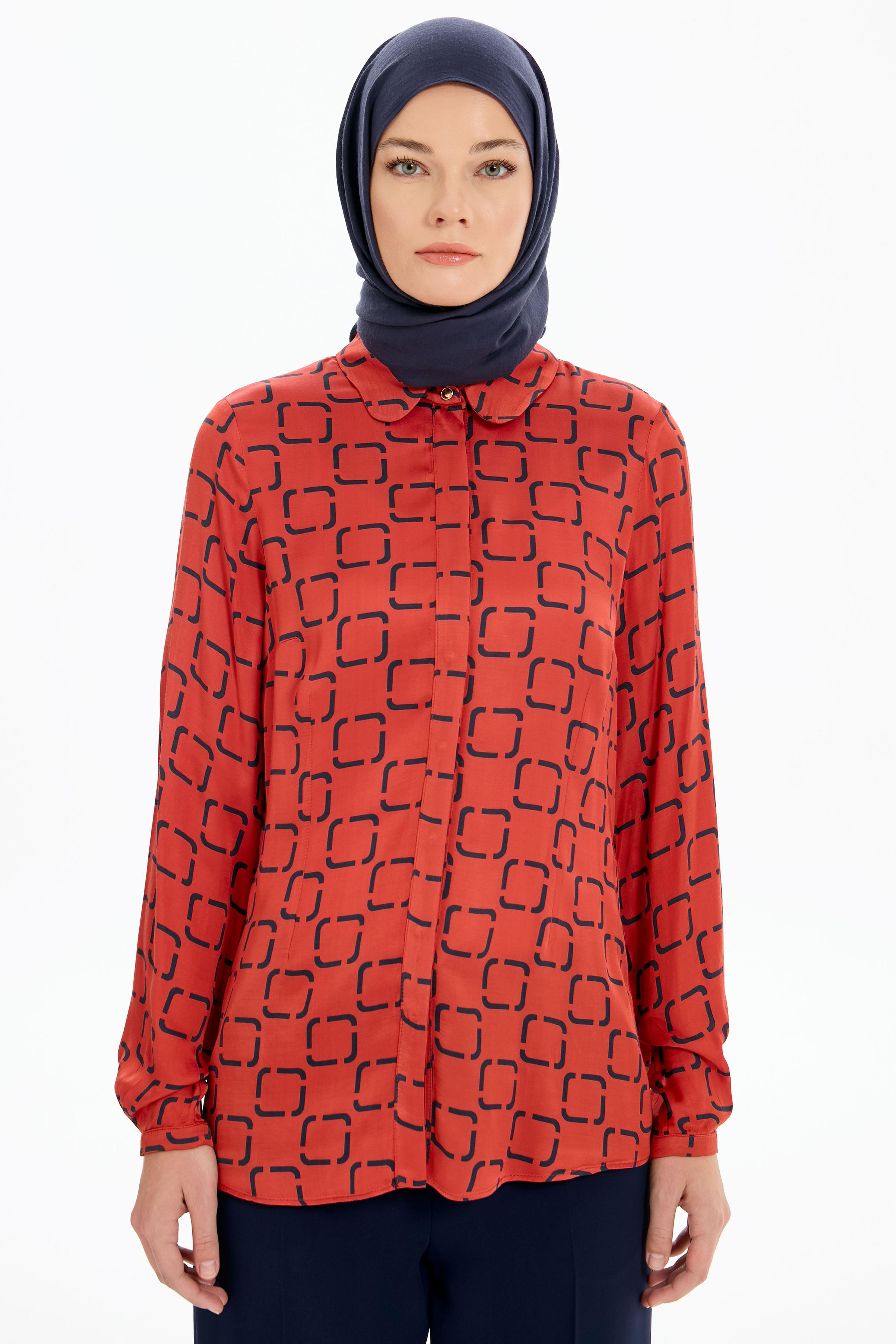 Kare Desenli Bebe Yakalı Gömlek - Mercan TUGBA