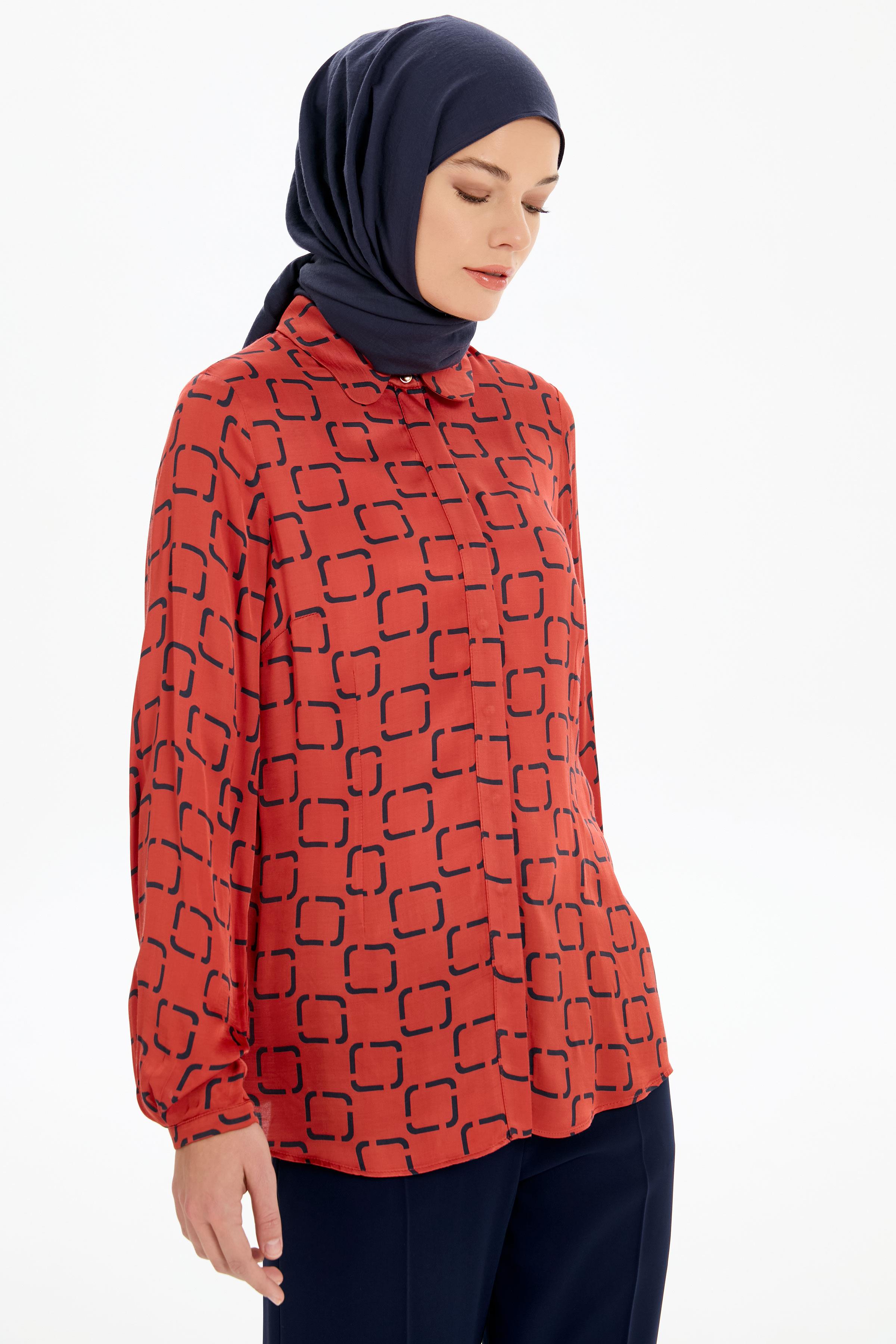 Kare Desenli Bebe Yakalı Gömlek - Mercan TUGBA