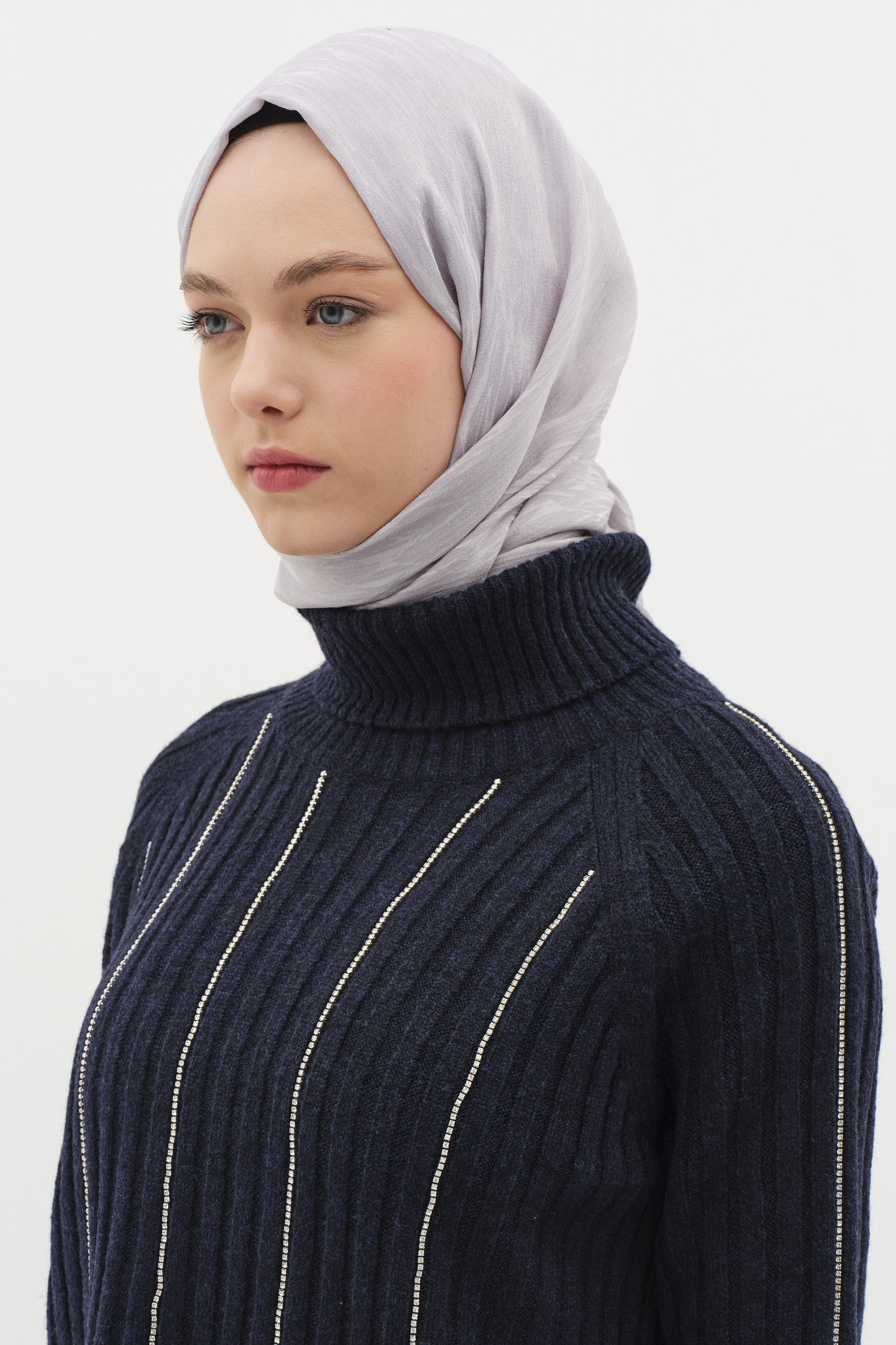 Karışık Desenli Floş Şal - Gümüş TUĞBA