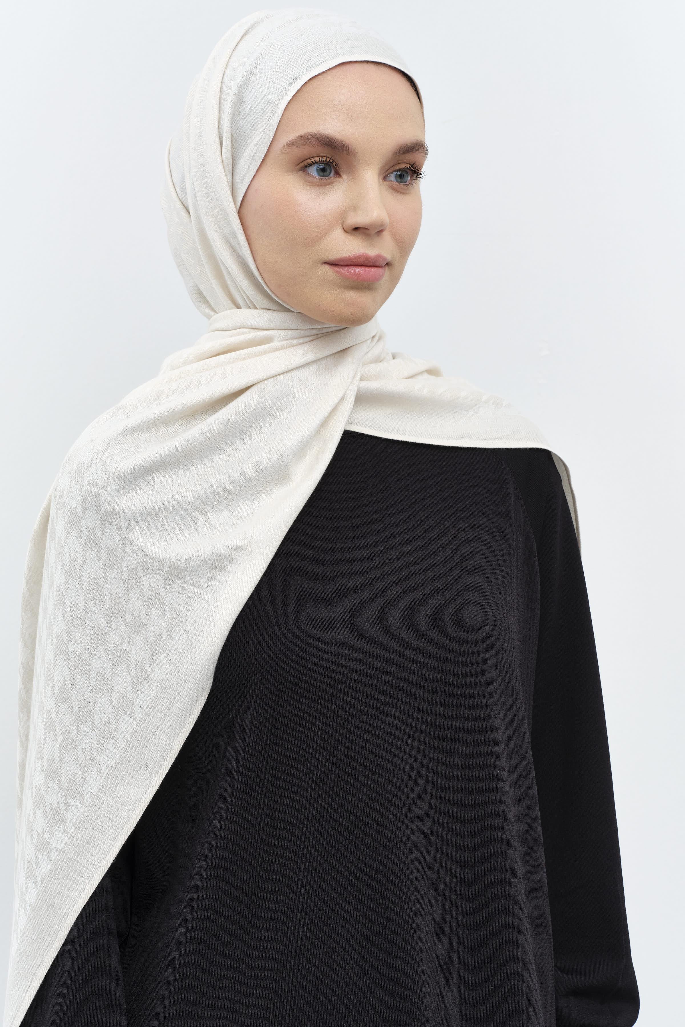 Kazayağı Desen Viskon Şal - Ekru TUGBA