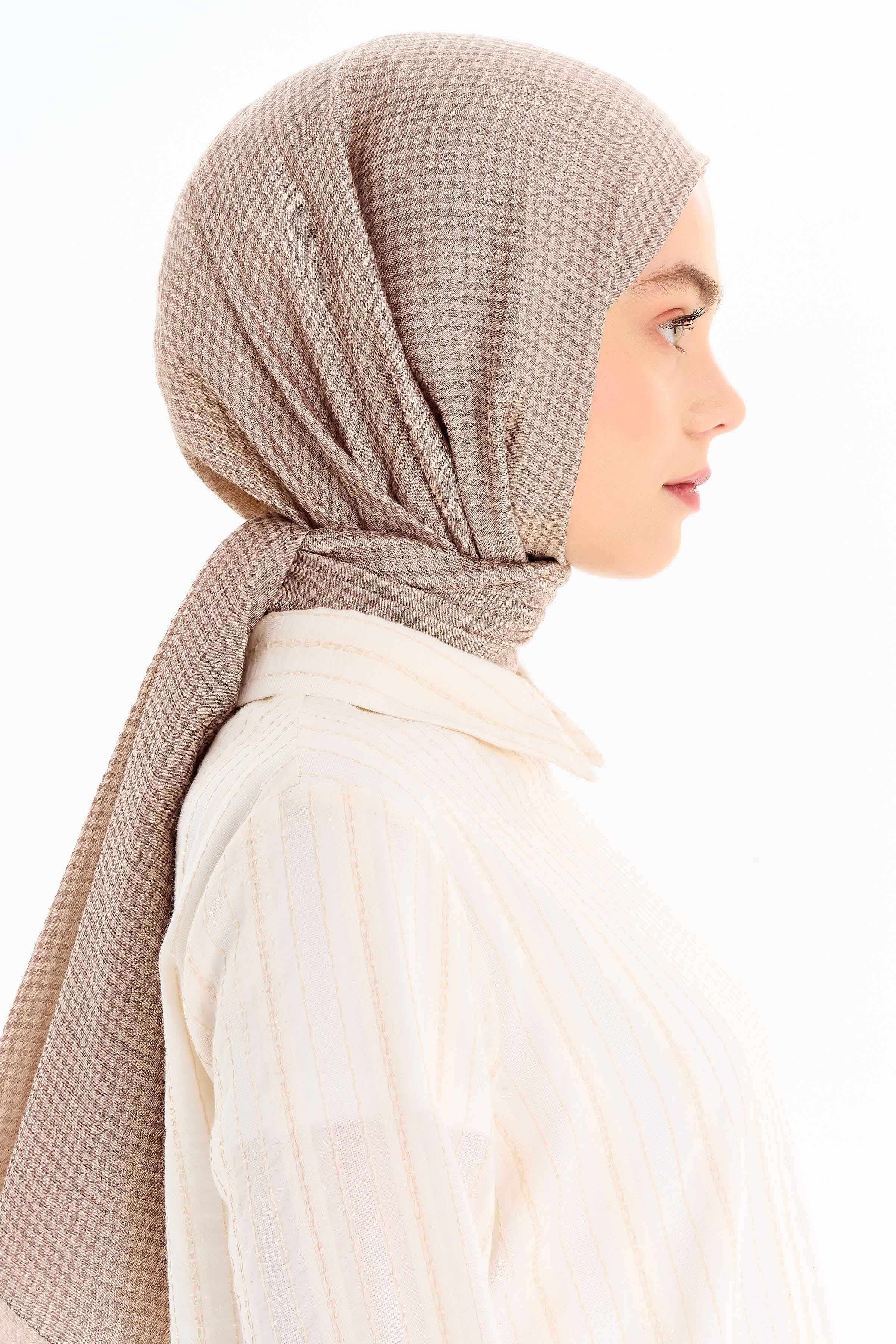 Kazayağı Desen Viskon Şal - Bej TUGBA