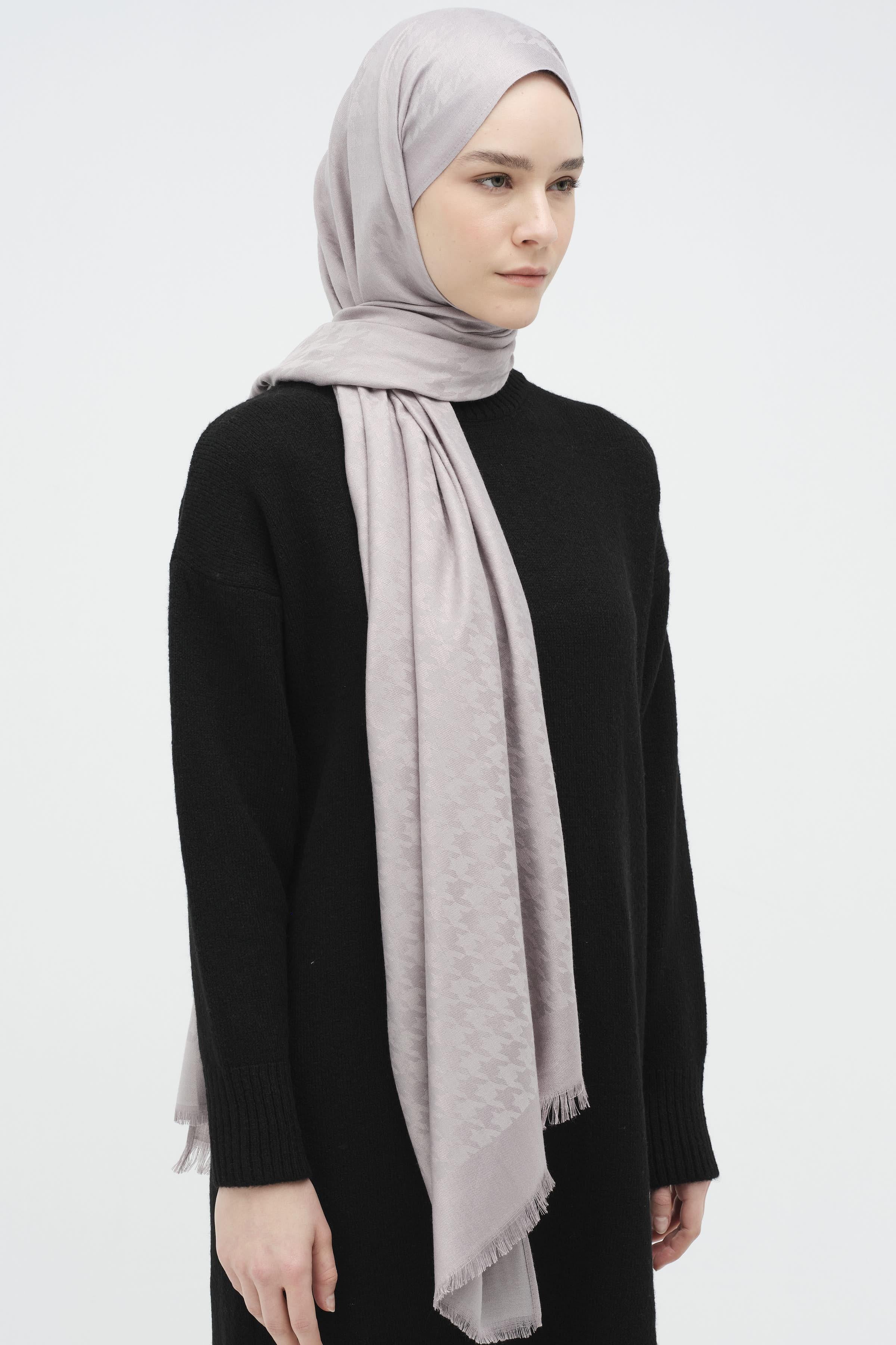 Kazayağı Desen Viskon Şal - Gri TUGBA