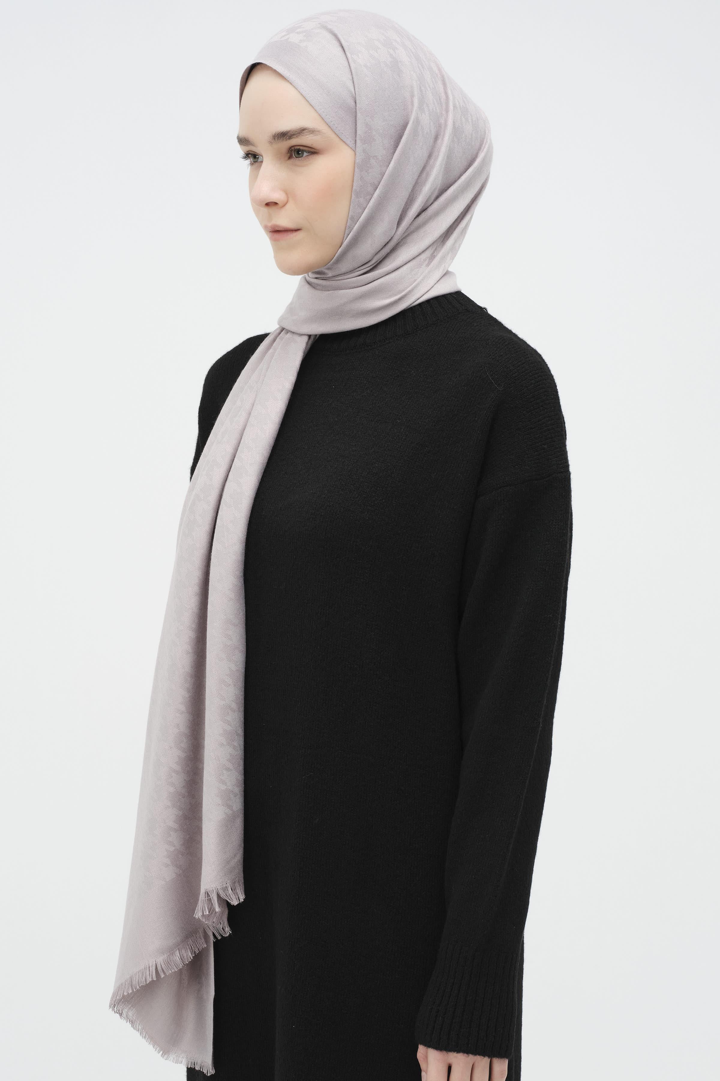 Kazayağı Desen Viskon Şal - Gri TUGBA