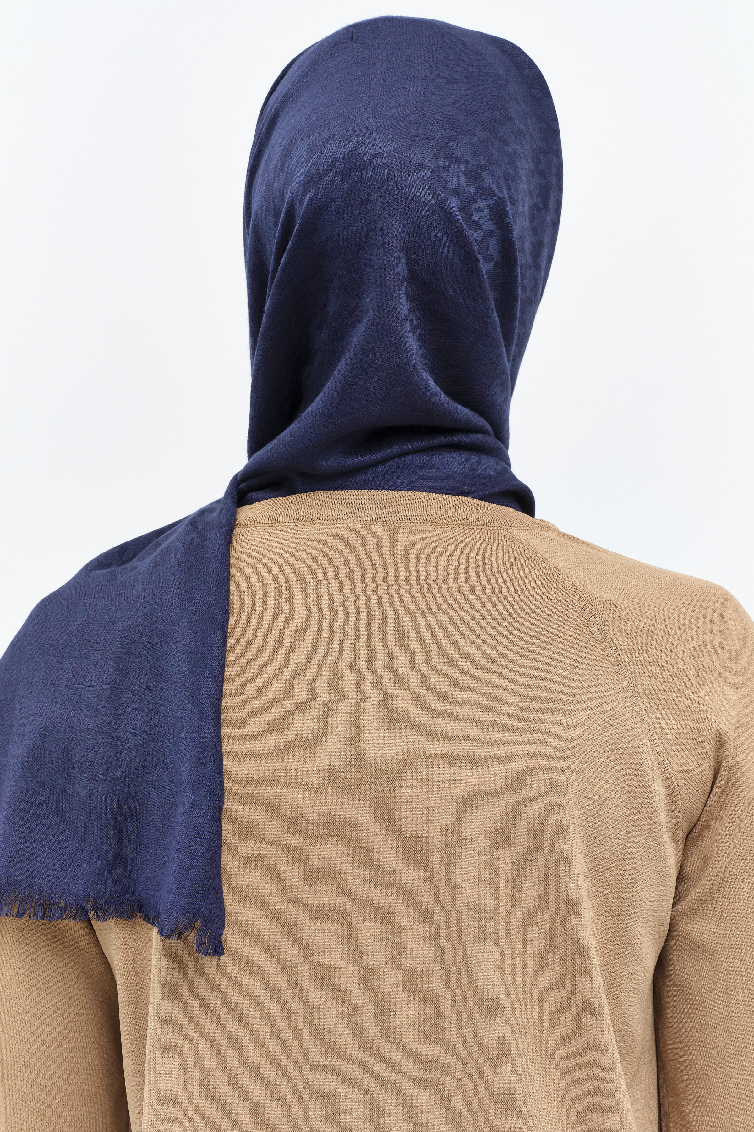 Kazayağı Desen Viskon Şal - Lacivert TUGBA