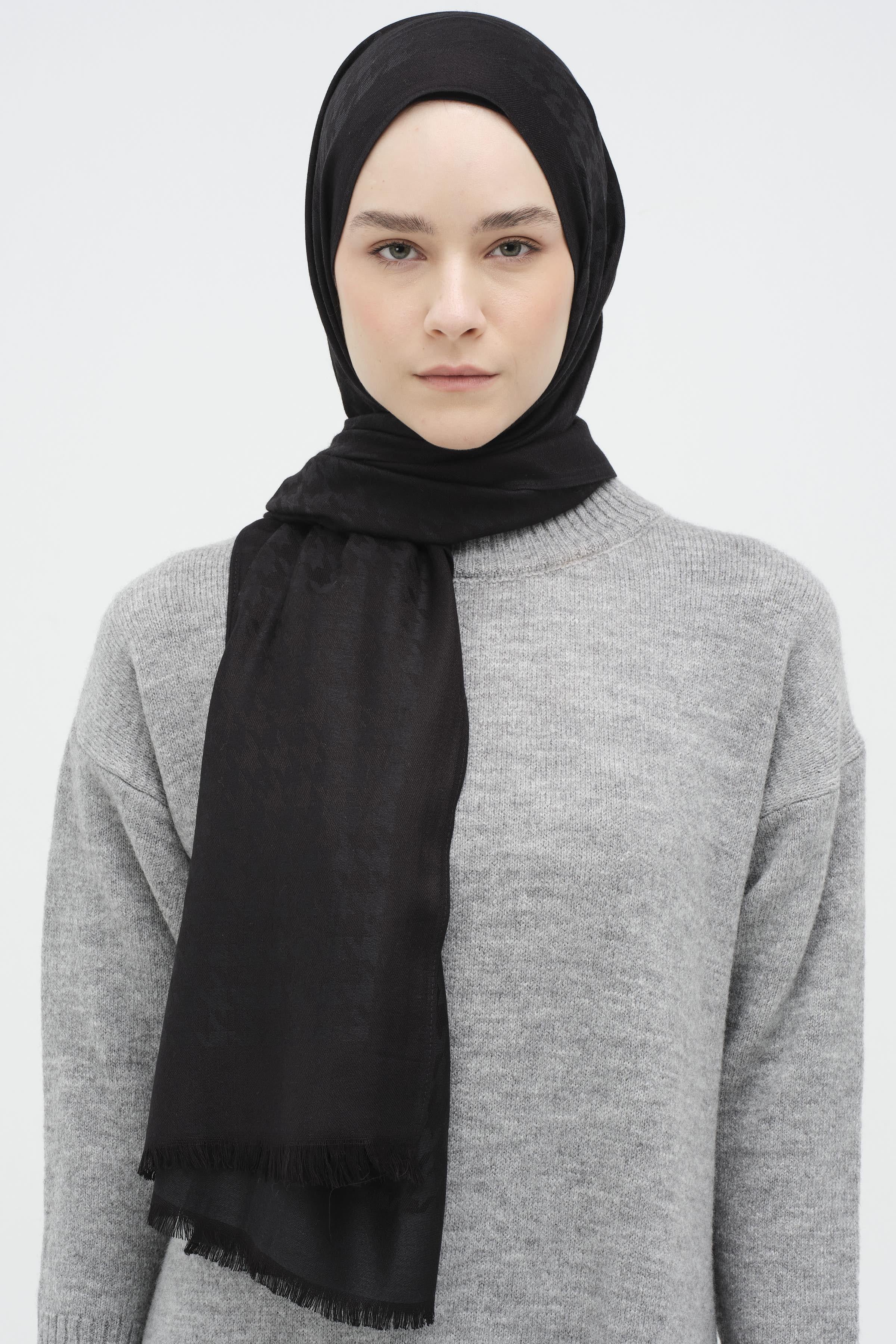Kazayağı Desen Viskon Şal - Siyah TUGBA