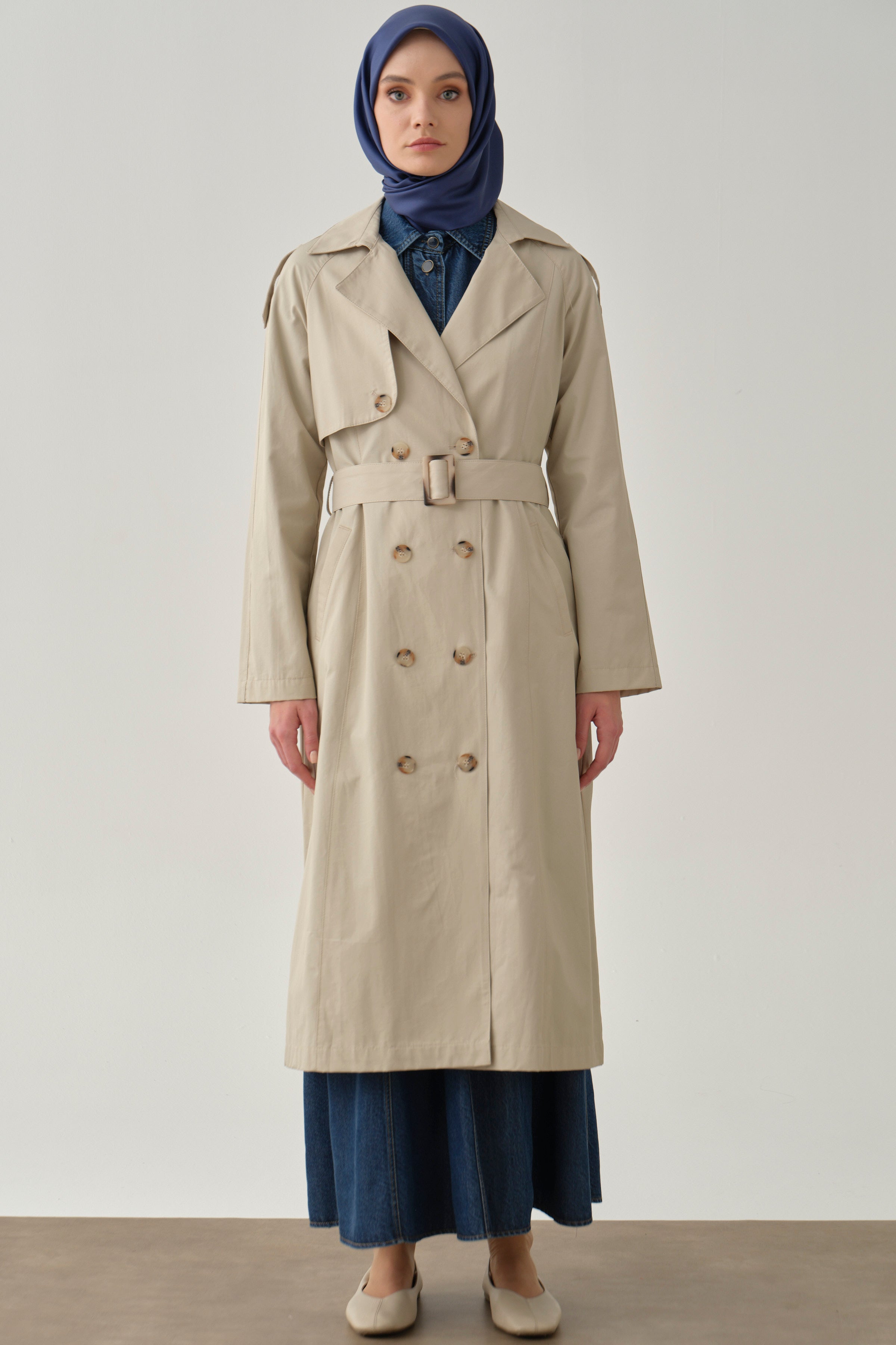 Kemerli Apoletli Trençkot - Bej TUGBA