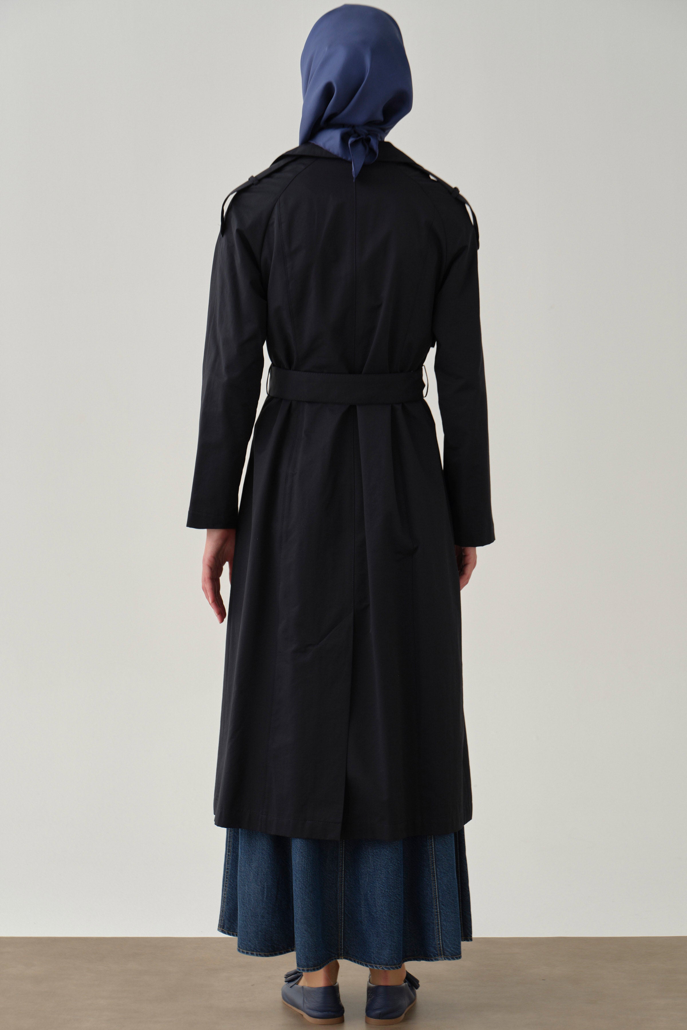 Kemerli Apoletli Trençkot - Lacivert TUGBA