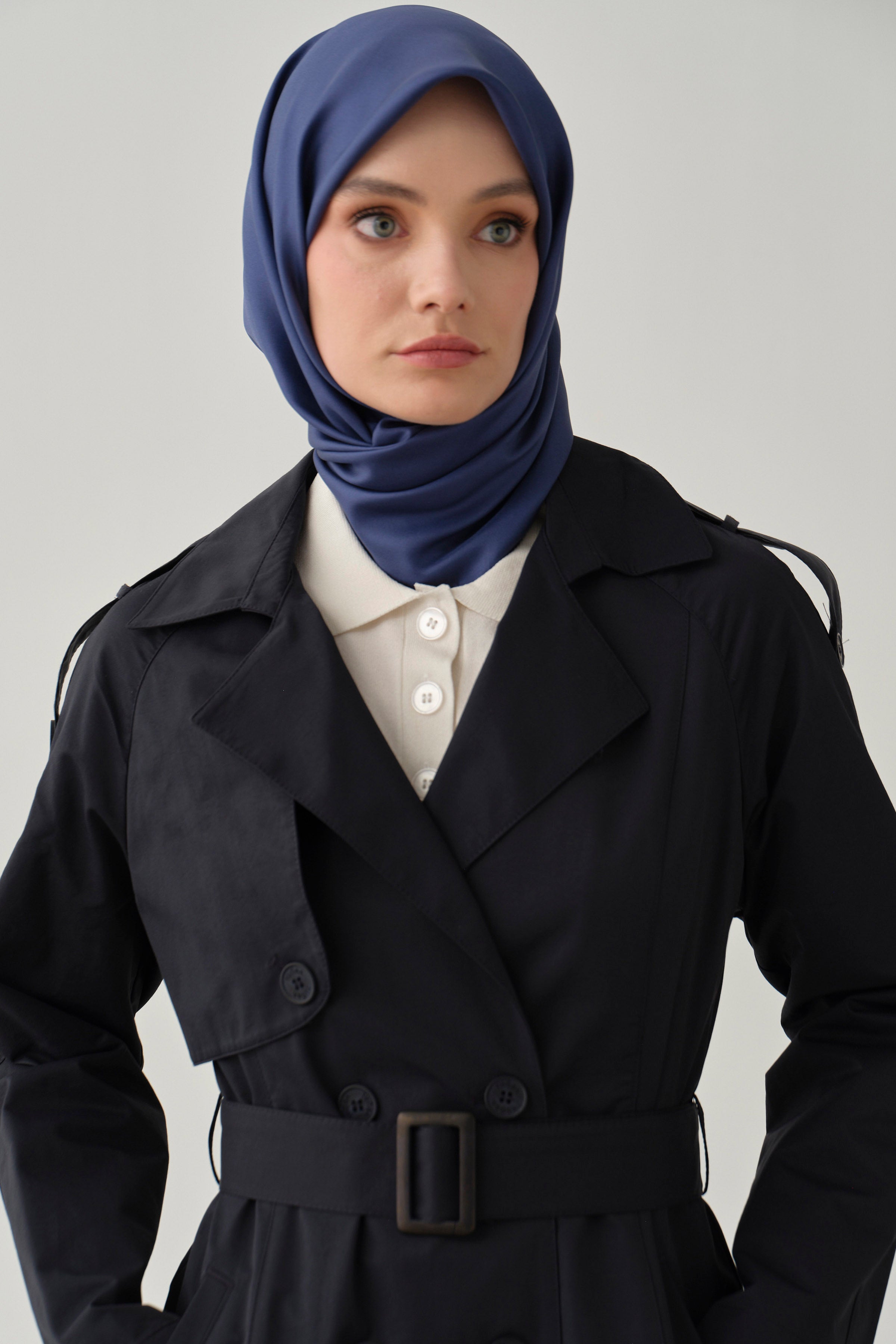 Kemerli Apoletli Trençkot - Lacivert TUGBA