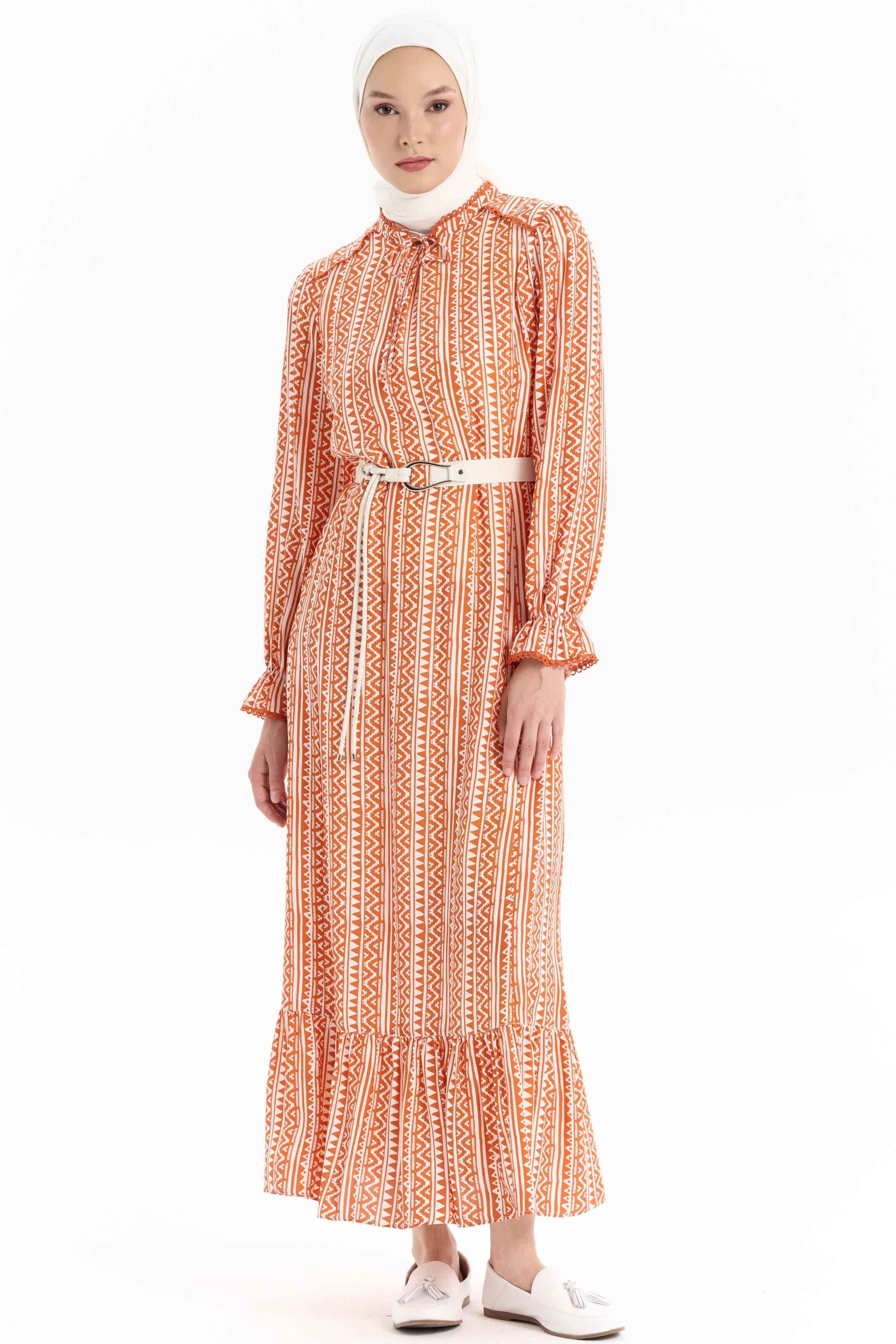 Kemerli Büzgü Detaylı Desenli Elbise - Kiremit TUGBA