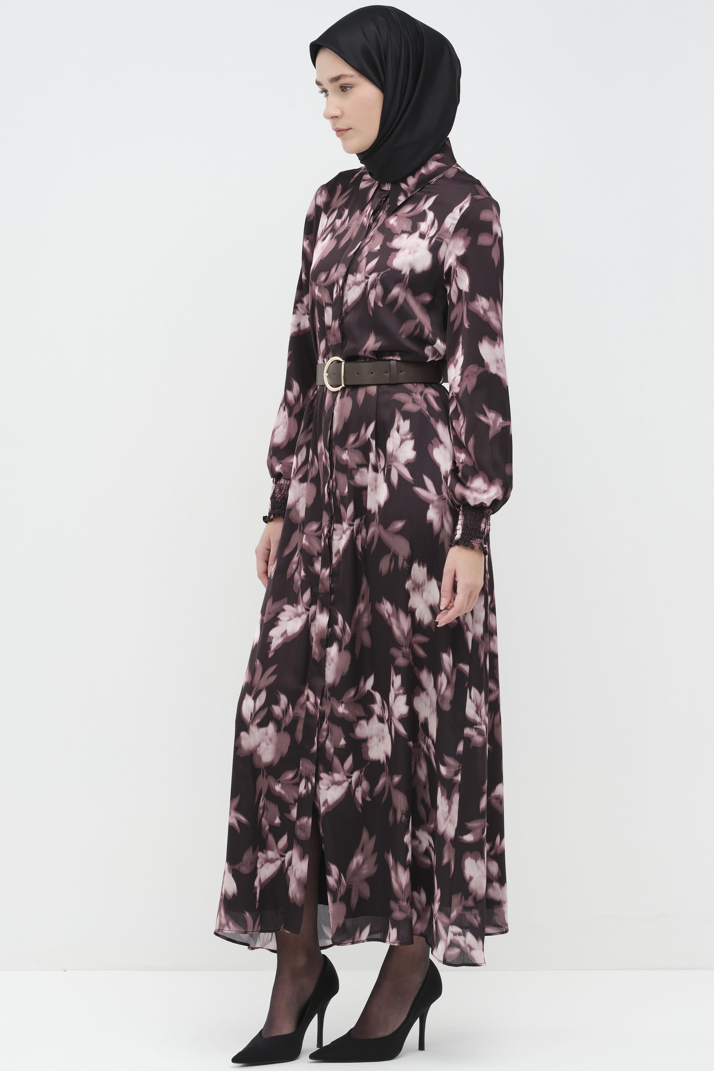 Kemerli Desenli Elbise - Pudra TUGBA