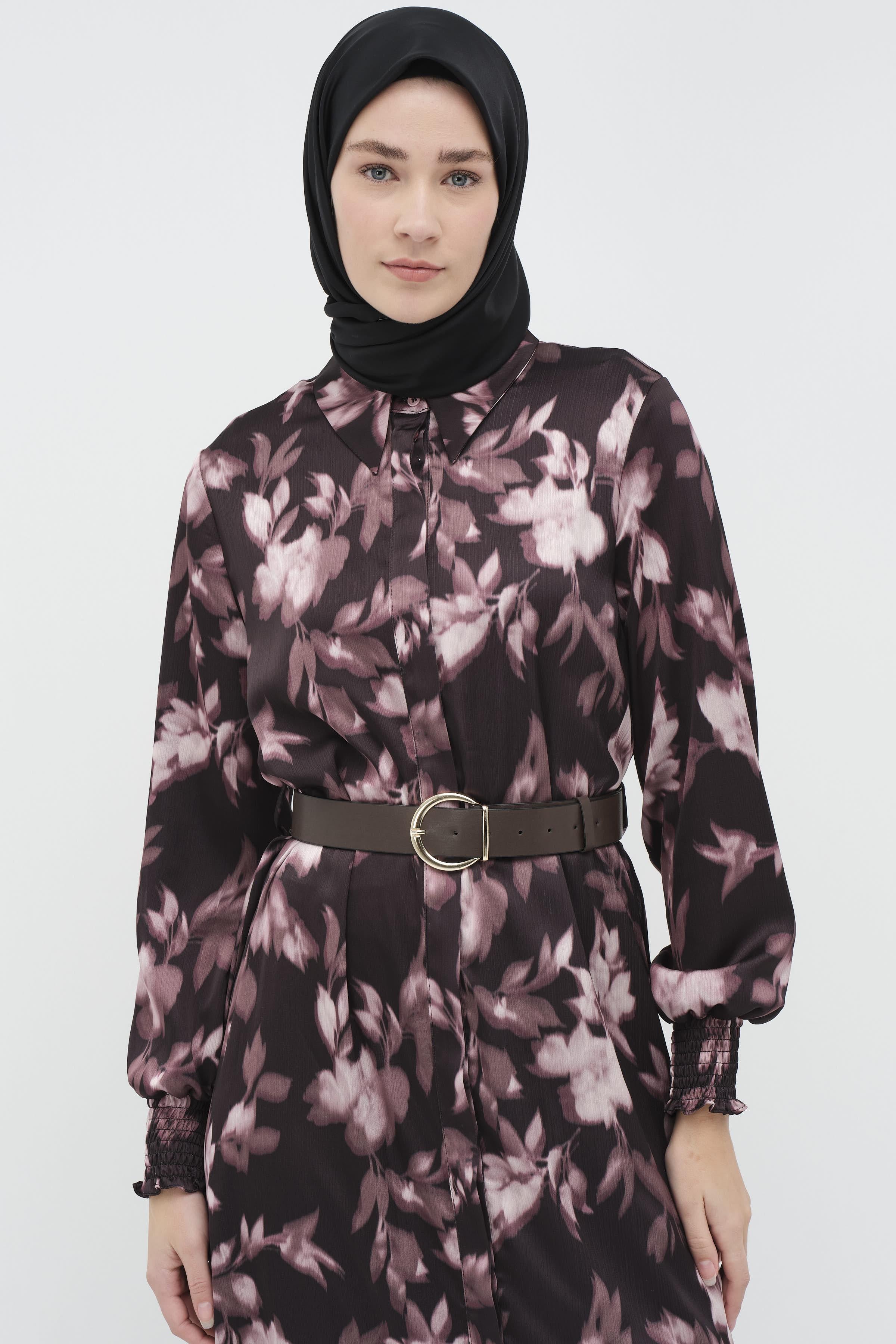 Kemerli Desenli Elbise - Pudra TUGBA