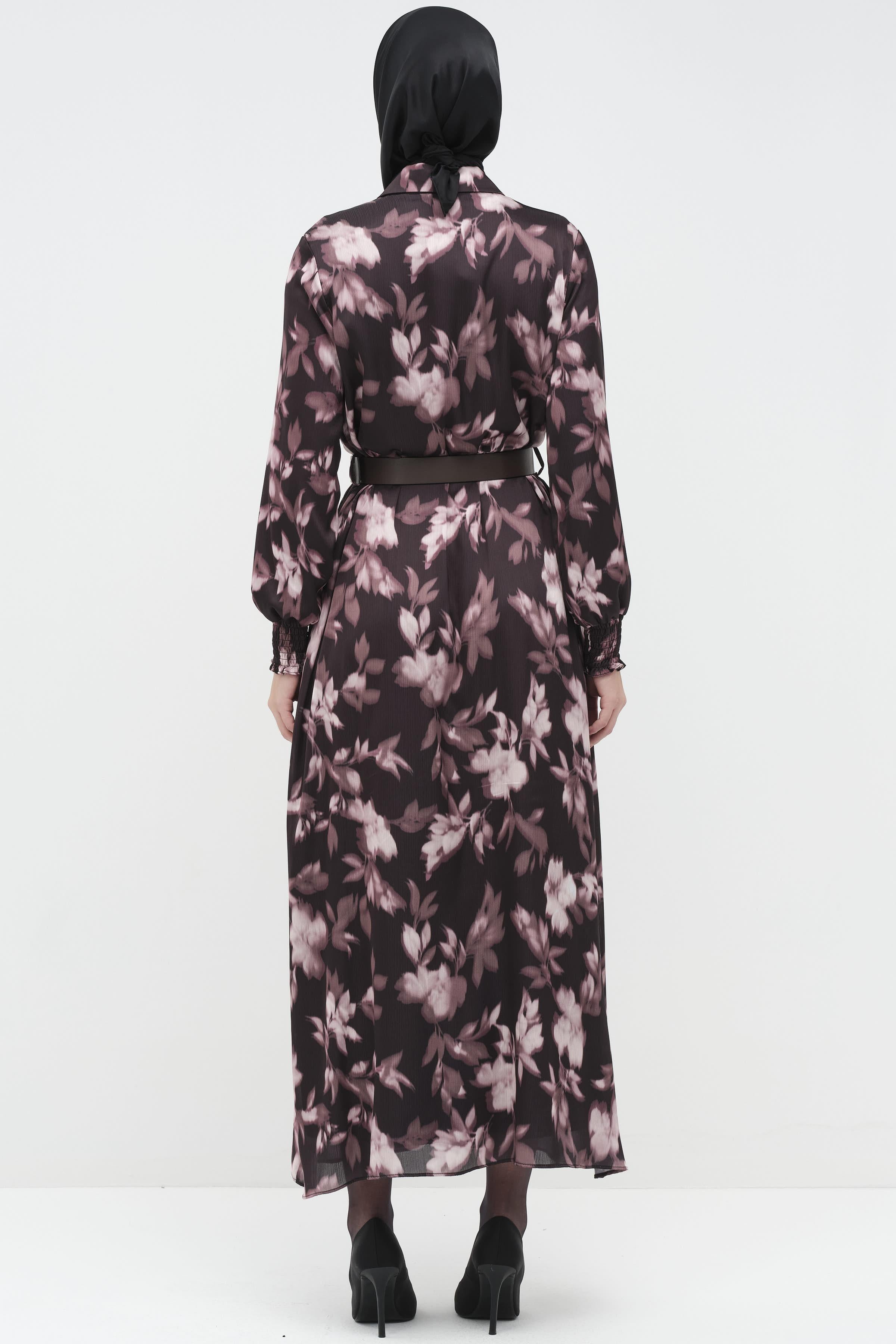 Kemerli Desenli Elbise - Pudra TUGBA