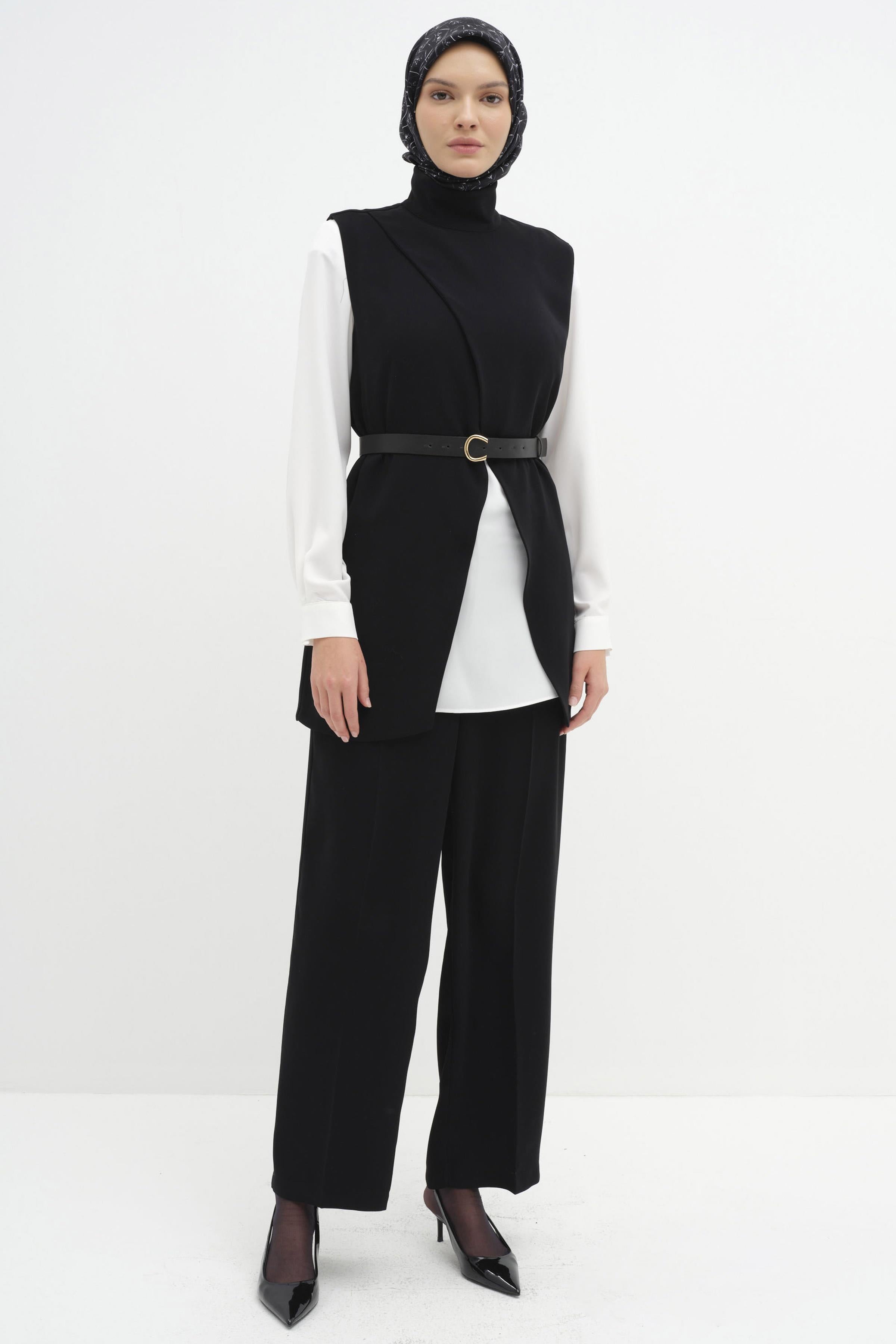 Kemerli Detaylı Üçlü Takım - Siyah TUGBA