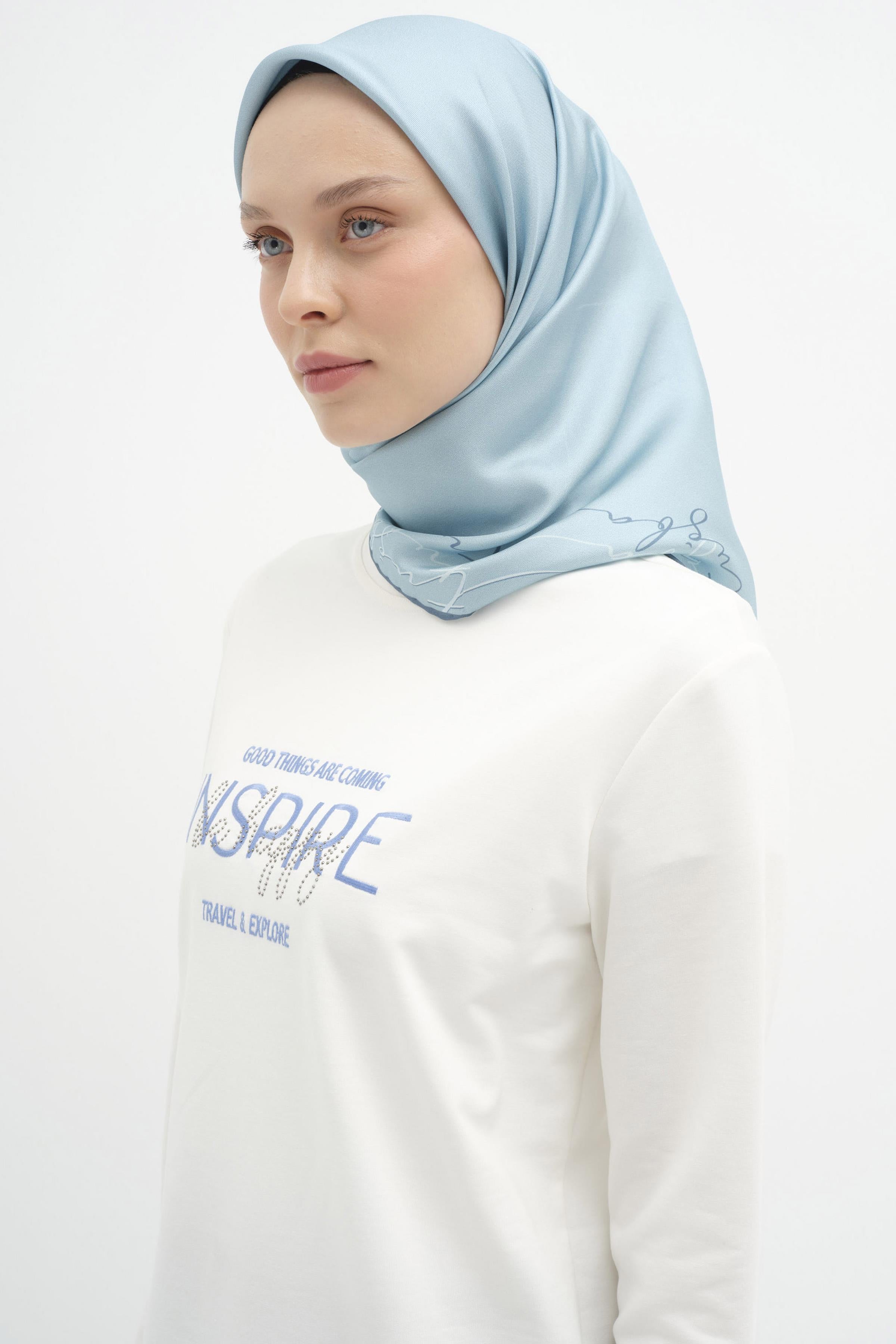 Kenar Detaylı Twill İpek Eşarp - Açık Mavi TUGBA