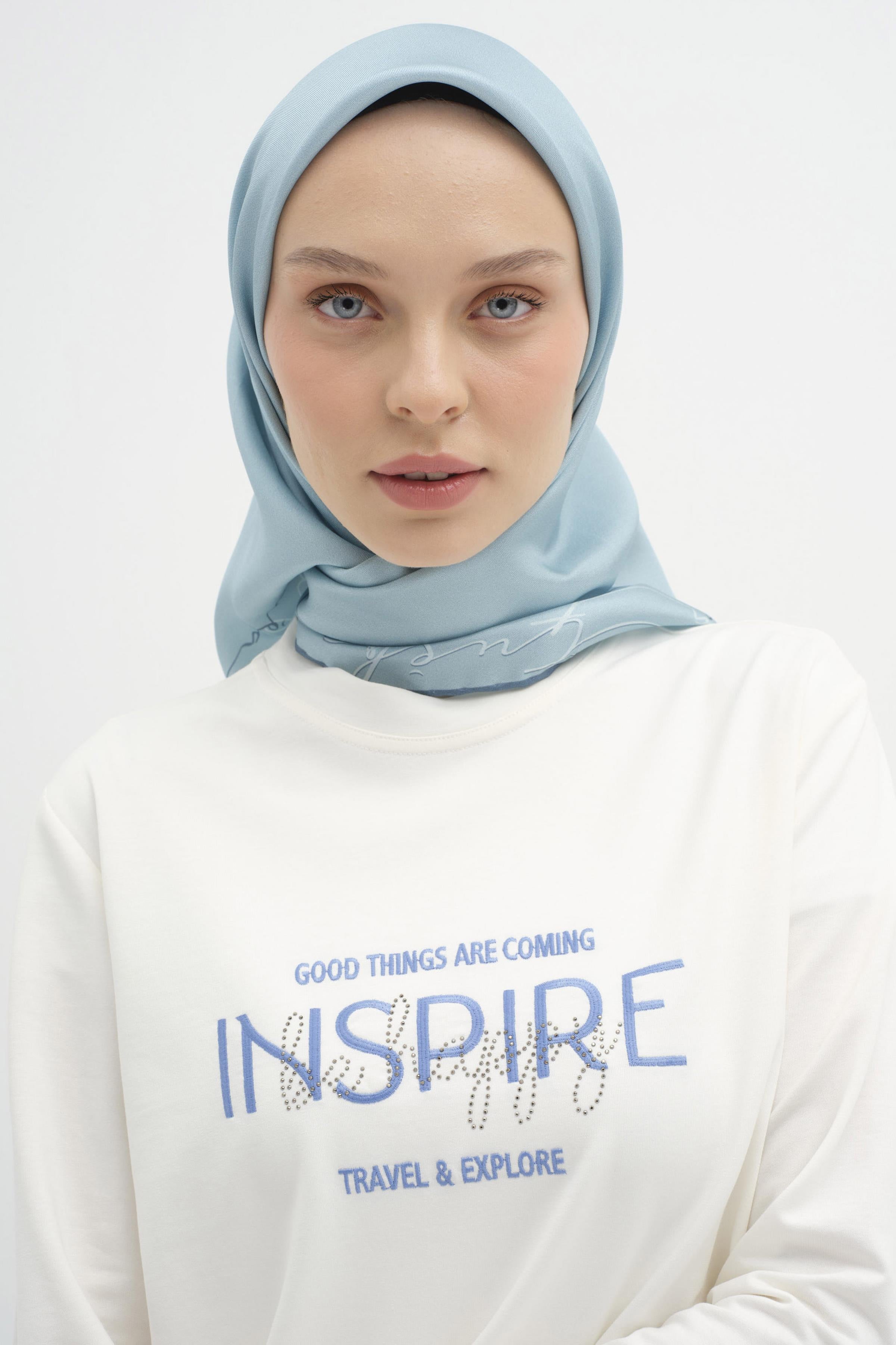 Kenar Detaylı Twill İpek Eşarp - Açık Mavi TUGBA