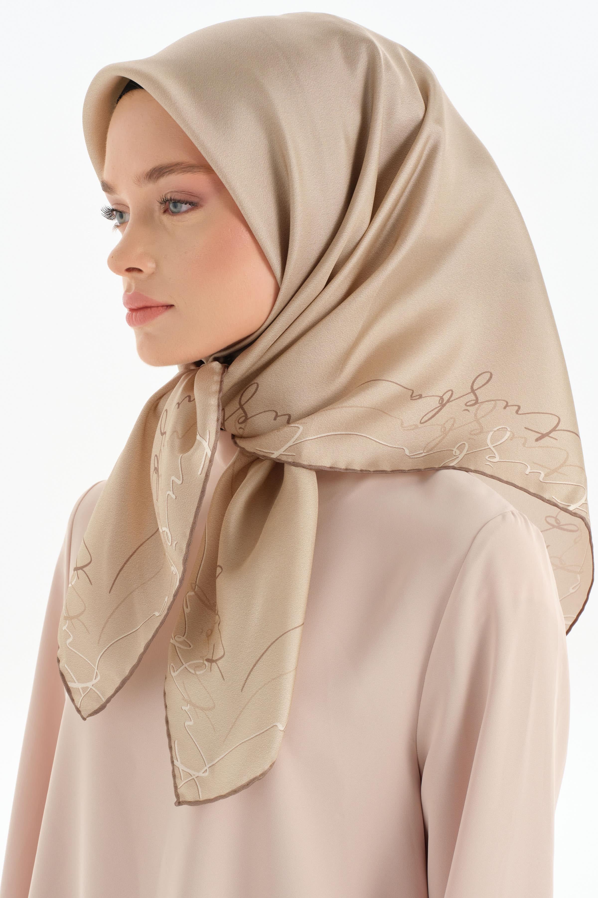 Kenar Detaylı Twill İpek Eşarp - Bej TUGBA
