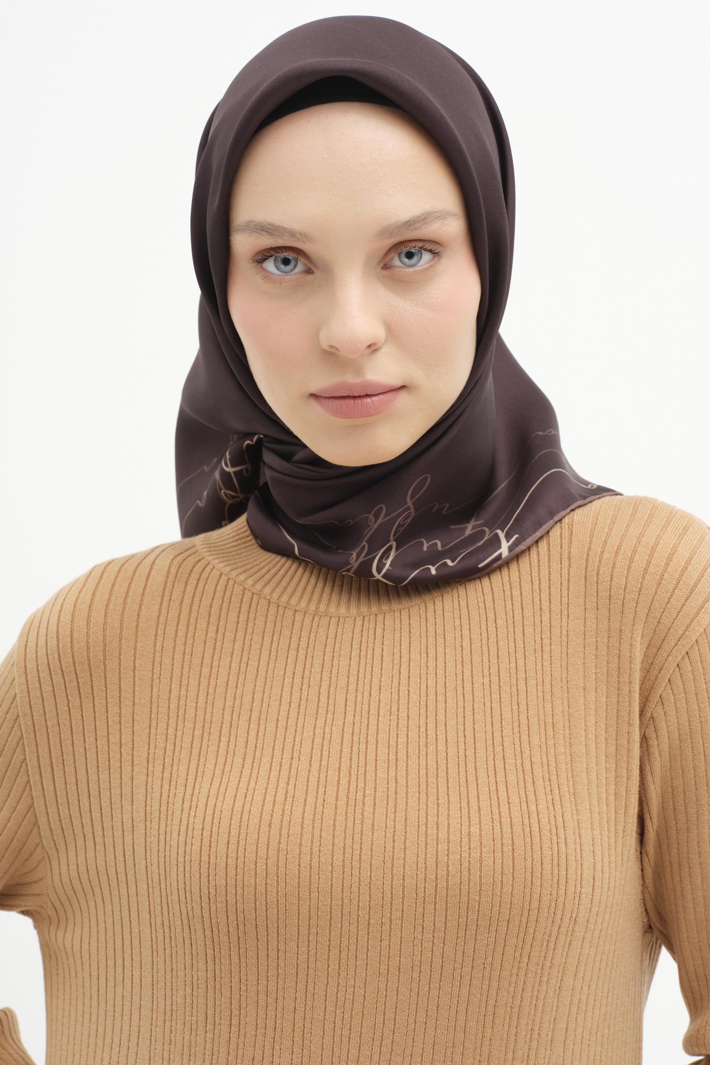 Kenar Detaylı Twill İpek Eşarp - Kahve TUGBA