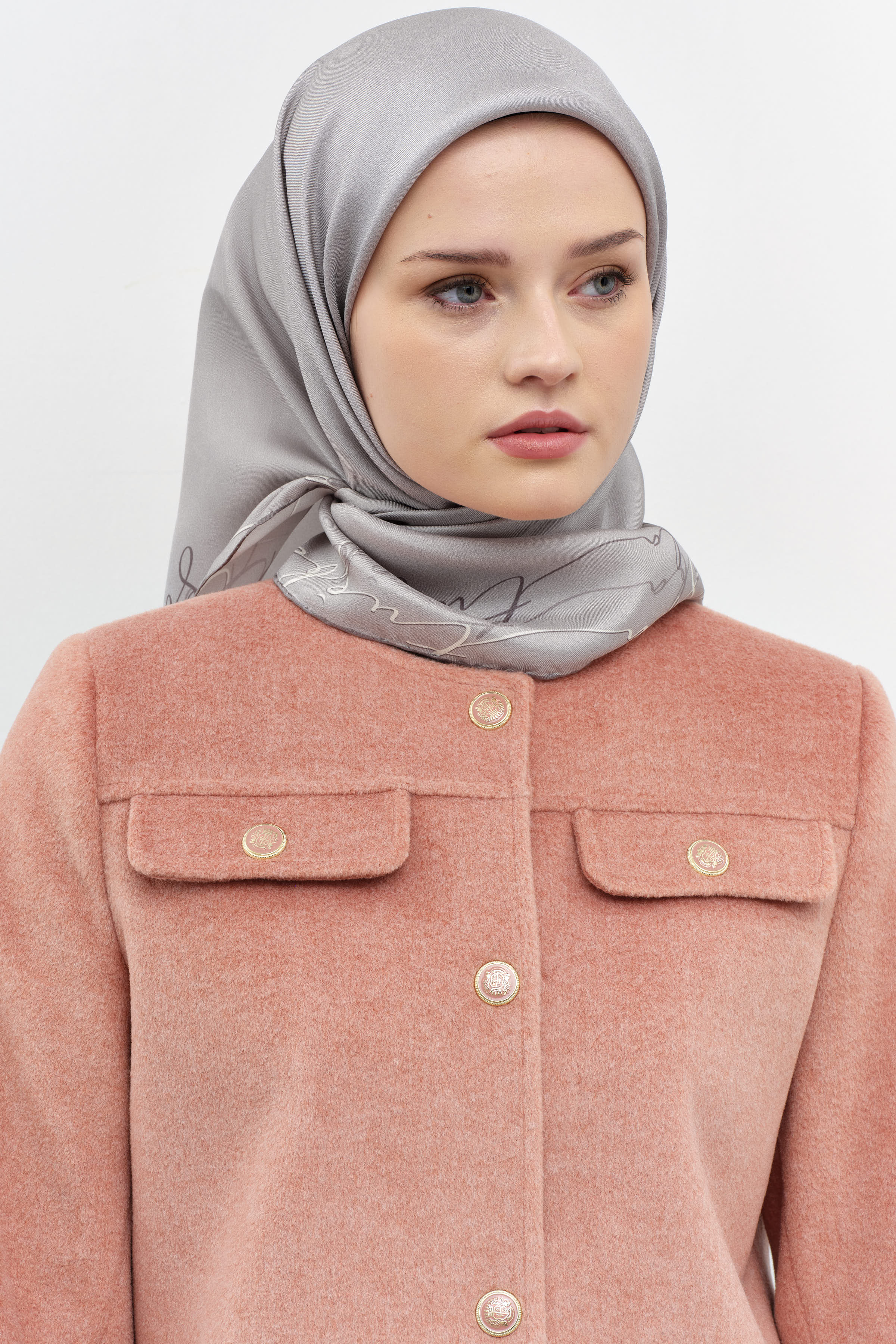 Kenar Detaylı Twill İpek Eşarp - Gümüş TUGBA