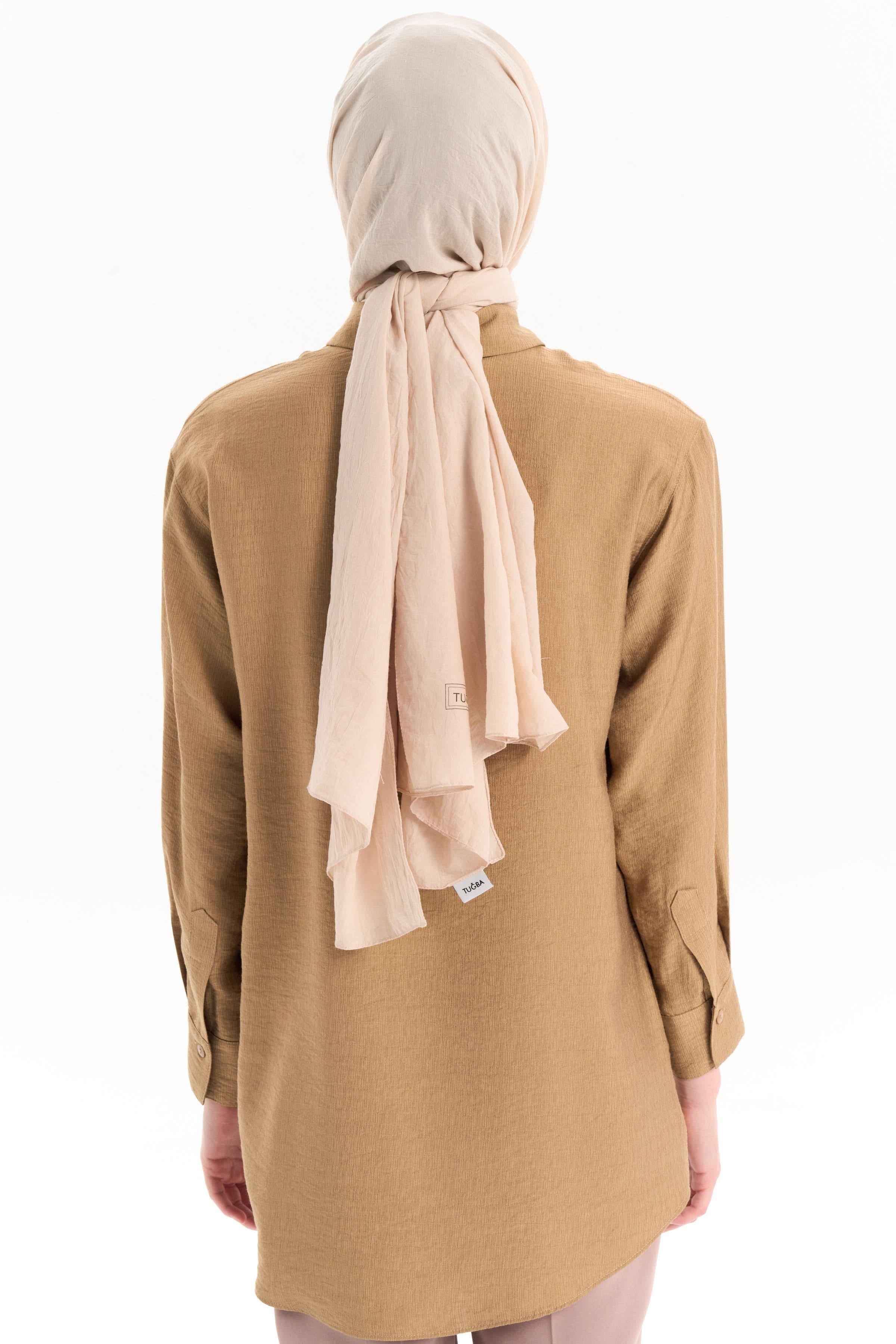 Kesik Detaylı Kolyeli Gömlek - Camel TUGBA