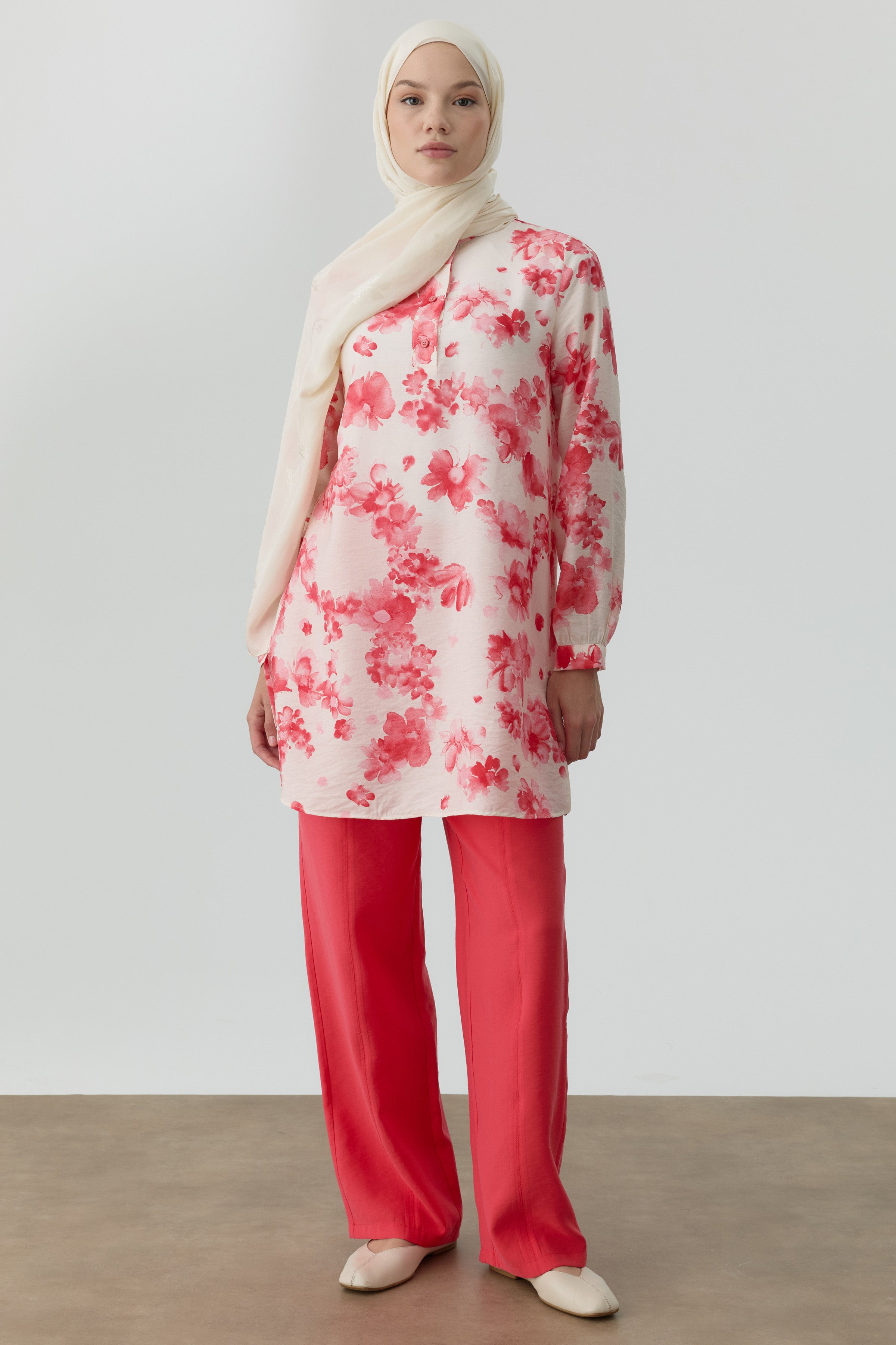 Kesik Detaylı Pantolon - Mercan TUGBA