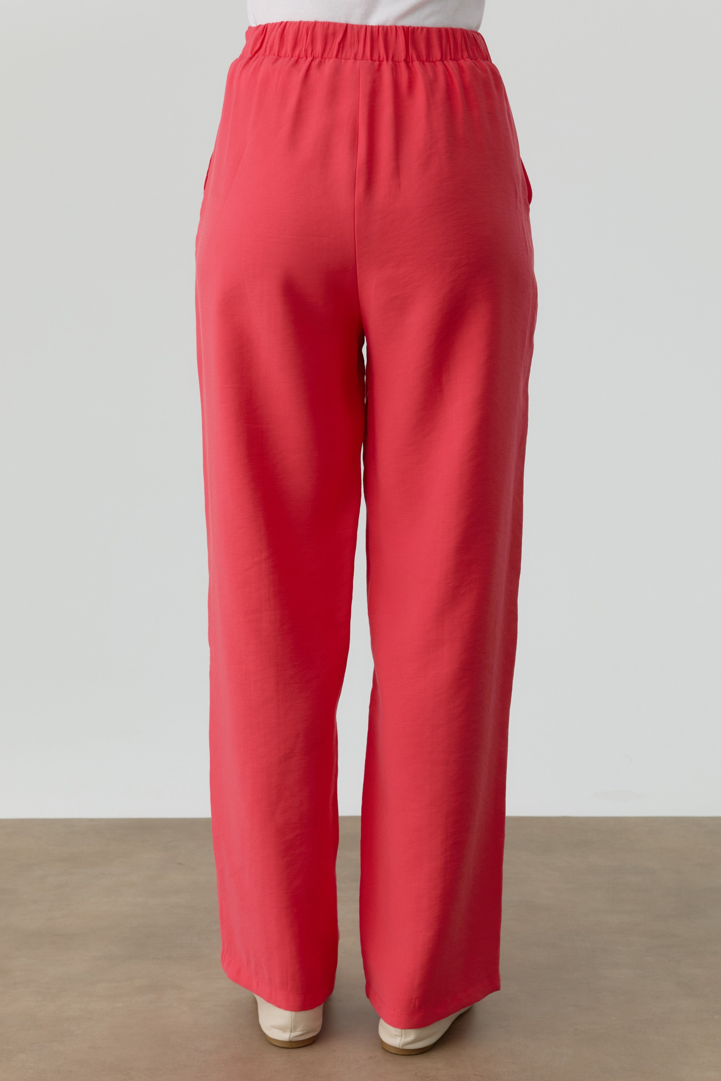 Kesik Detaylı Pantolon - Mercan TUGBA