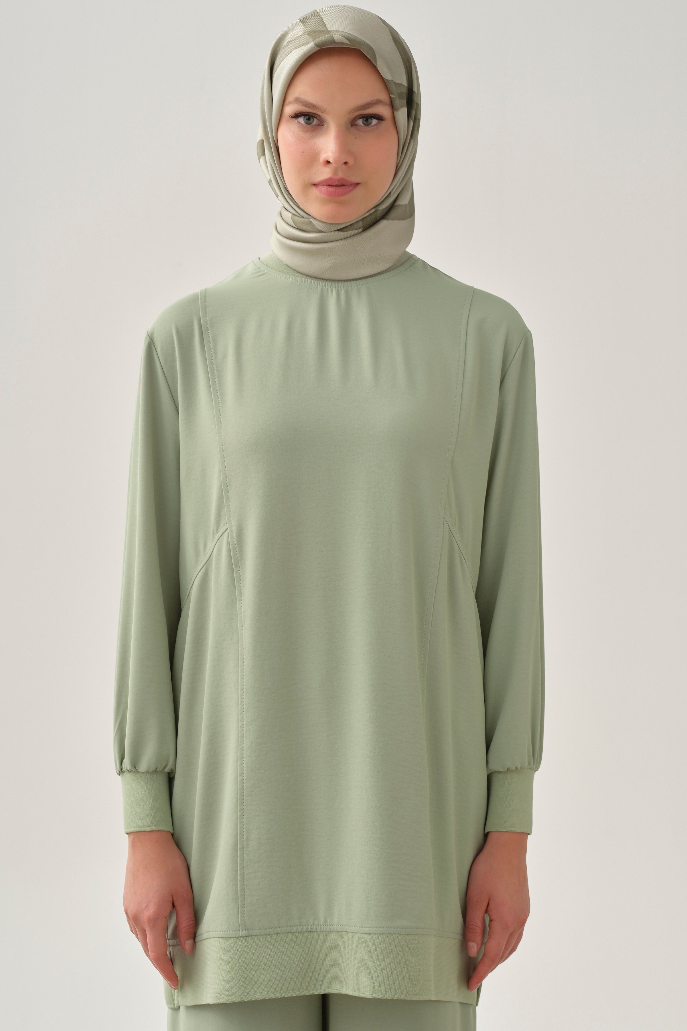 Kesik Detaylı Ribanalı Tunik - Mint TUGBA