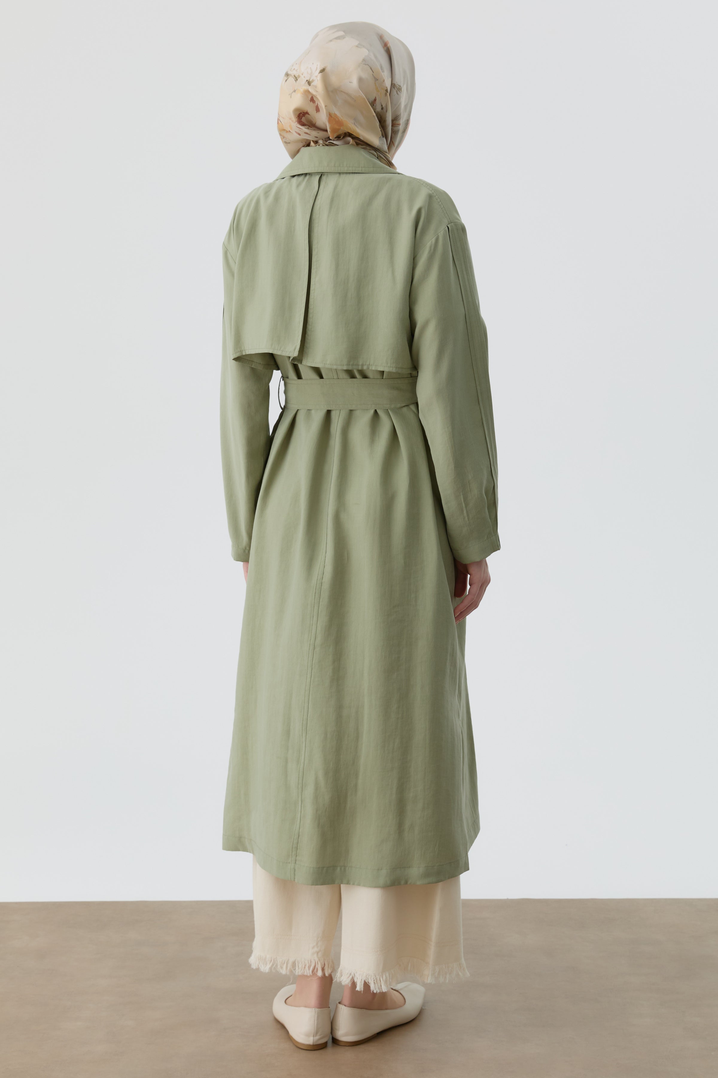 Kollar Pile Detaylı Trenç - Mint TUGBA