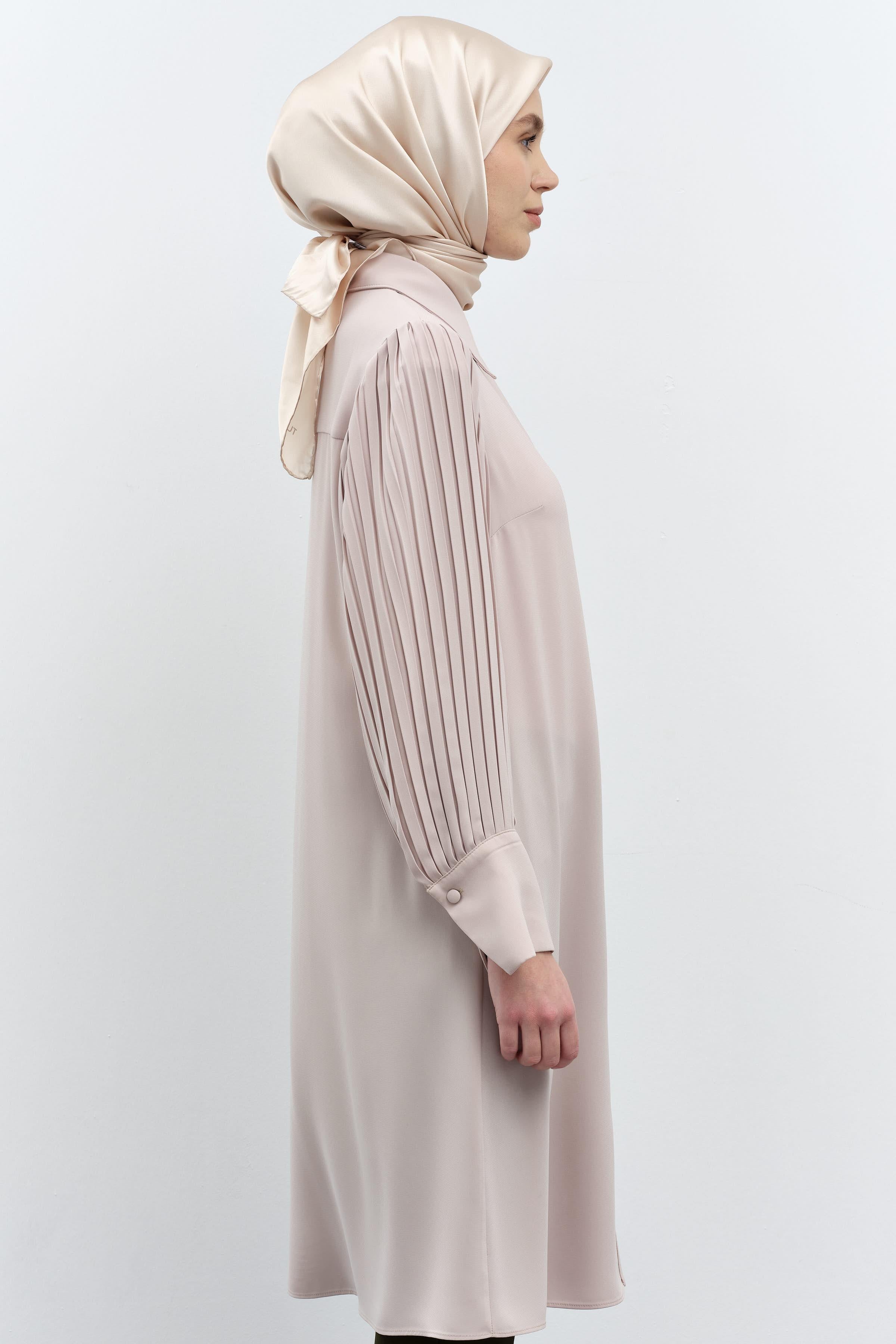 Kollar Pliseli Geniş Manşetli Tunik - Bej TUGBA