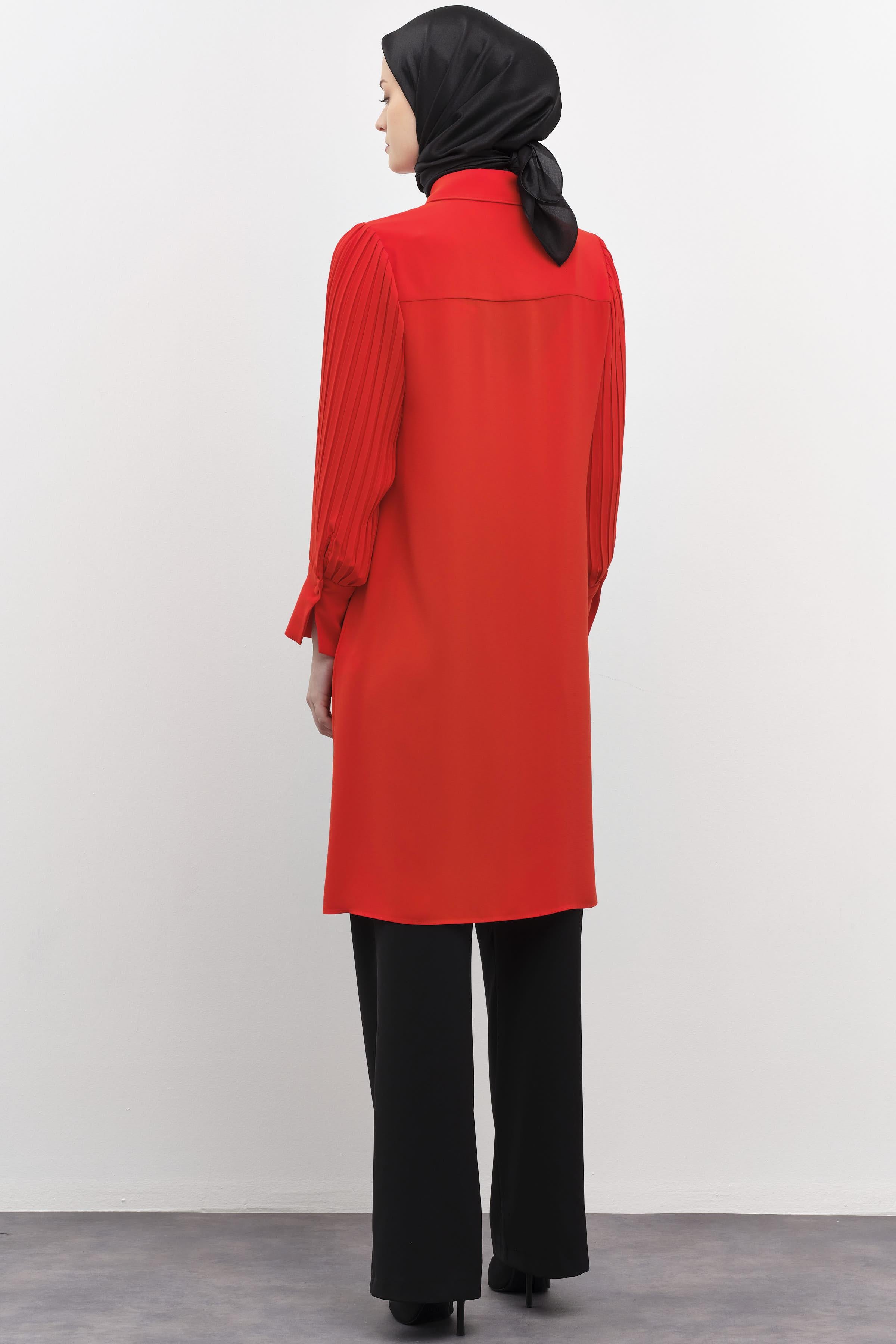 Kollar Pliseli Geniş Manşetli Tunik - Mercan TUGBA