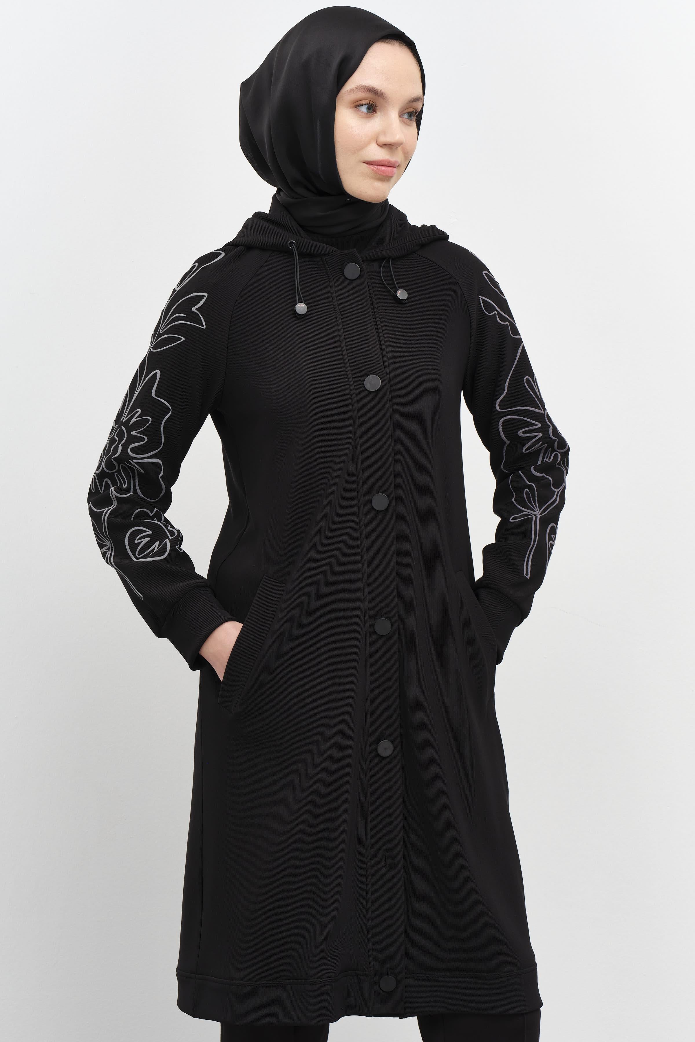 Kolları Desen Baskılı Örme Kap - Siyah TUGBA