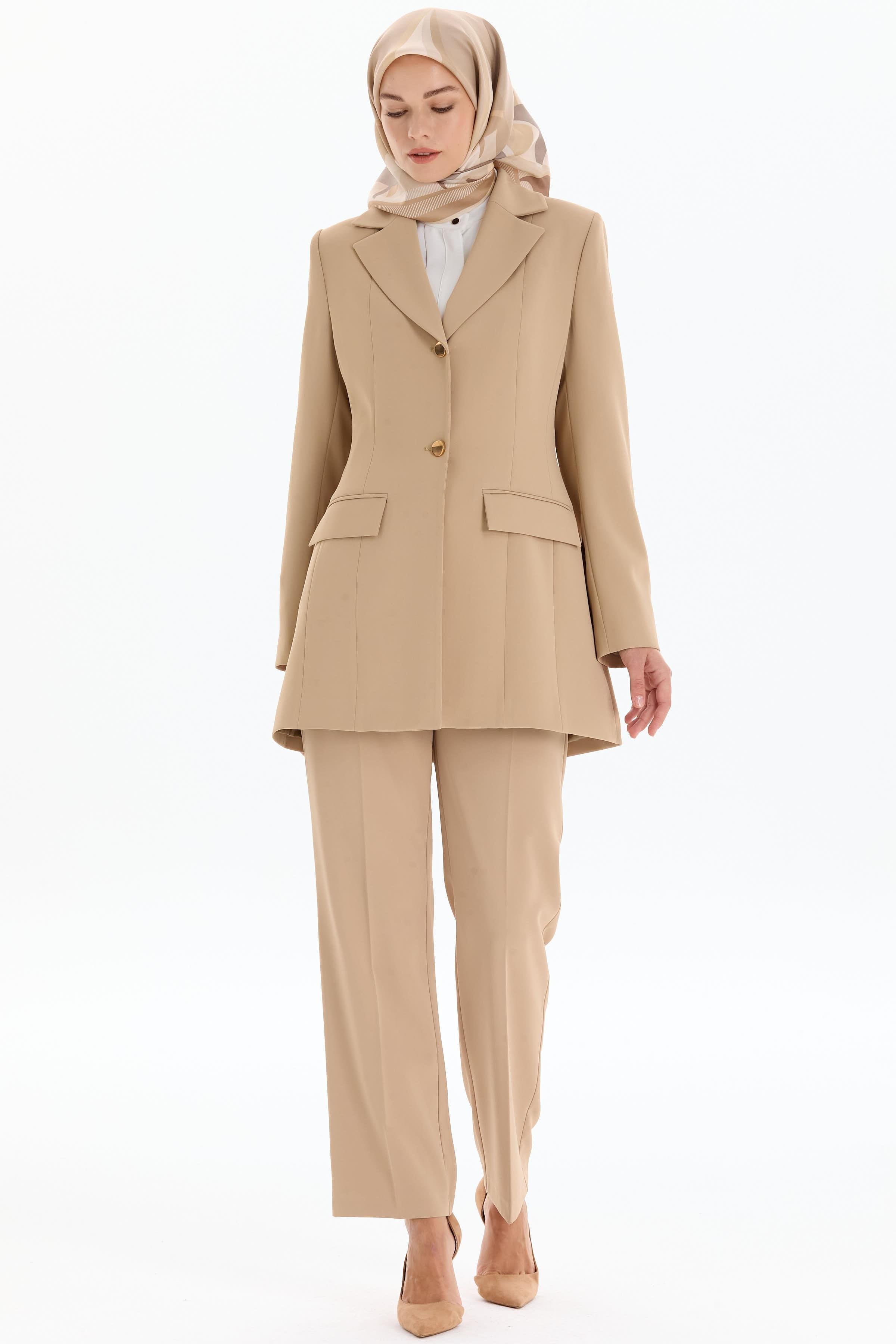 Kolları Düğmeli Blazer Ceket - Bej TUGBA