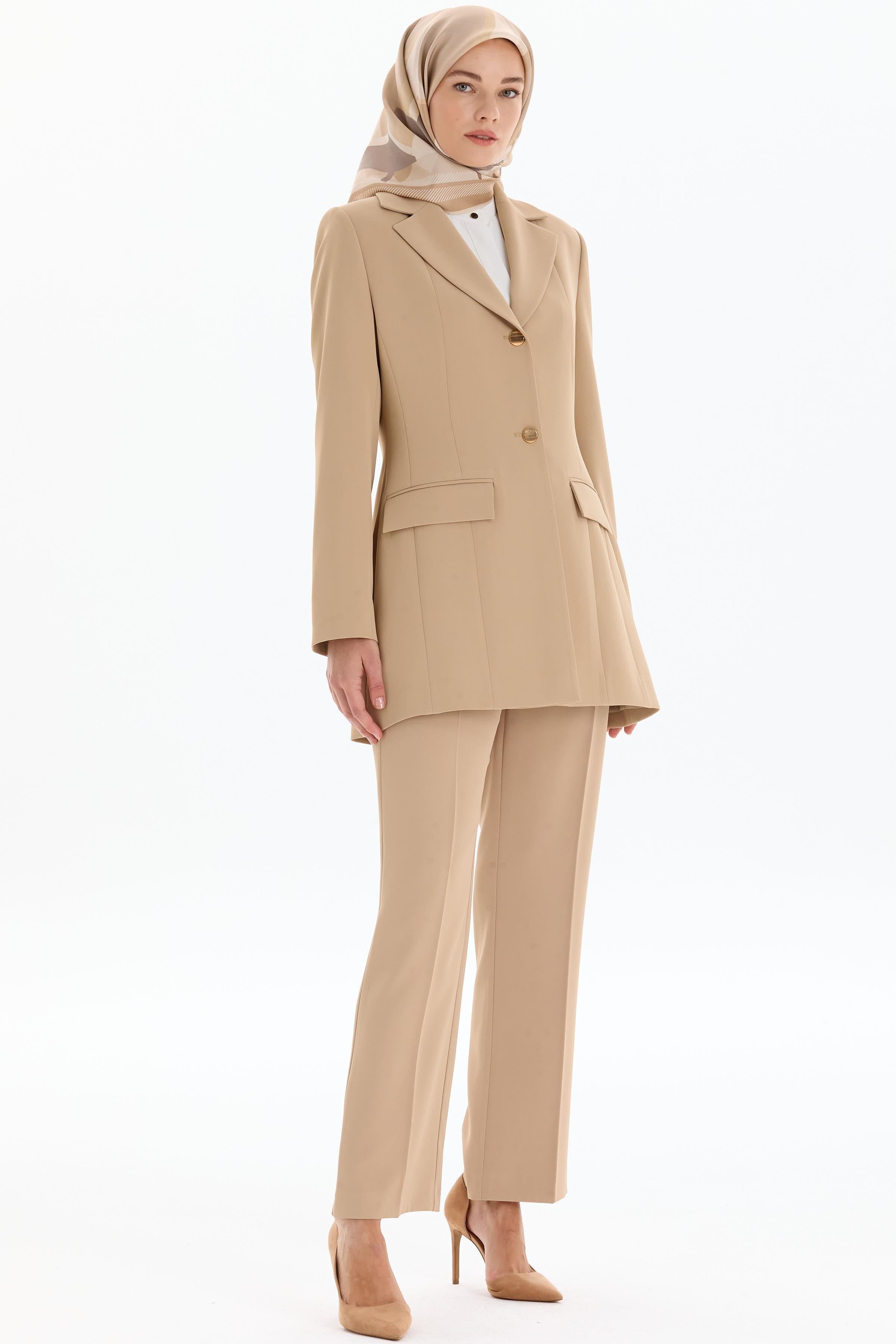 Kolları Düğmeli Blazer Ceket - Bej TUGBA