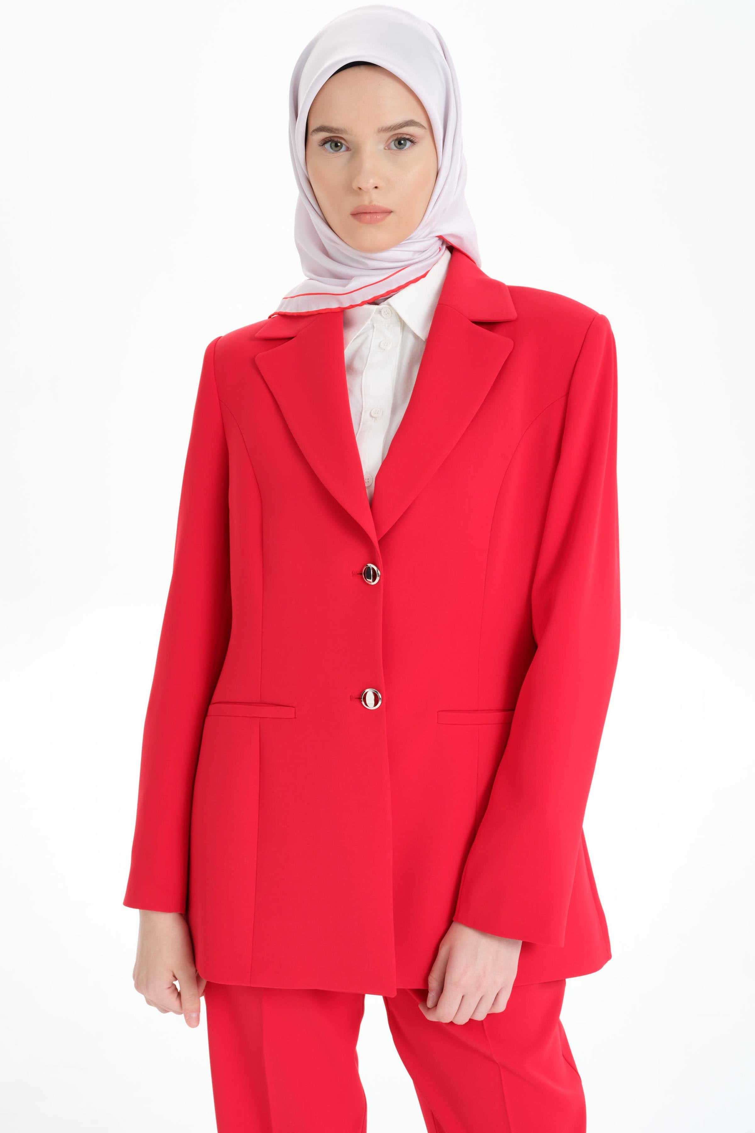 Kolları Düğmeli Blazer Ceket - Kırmızı TUGBA