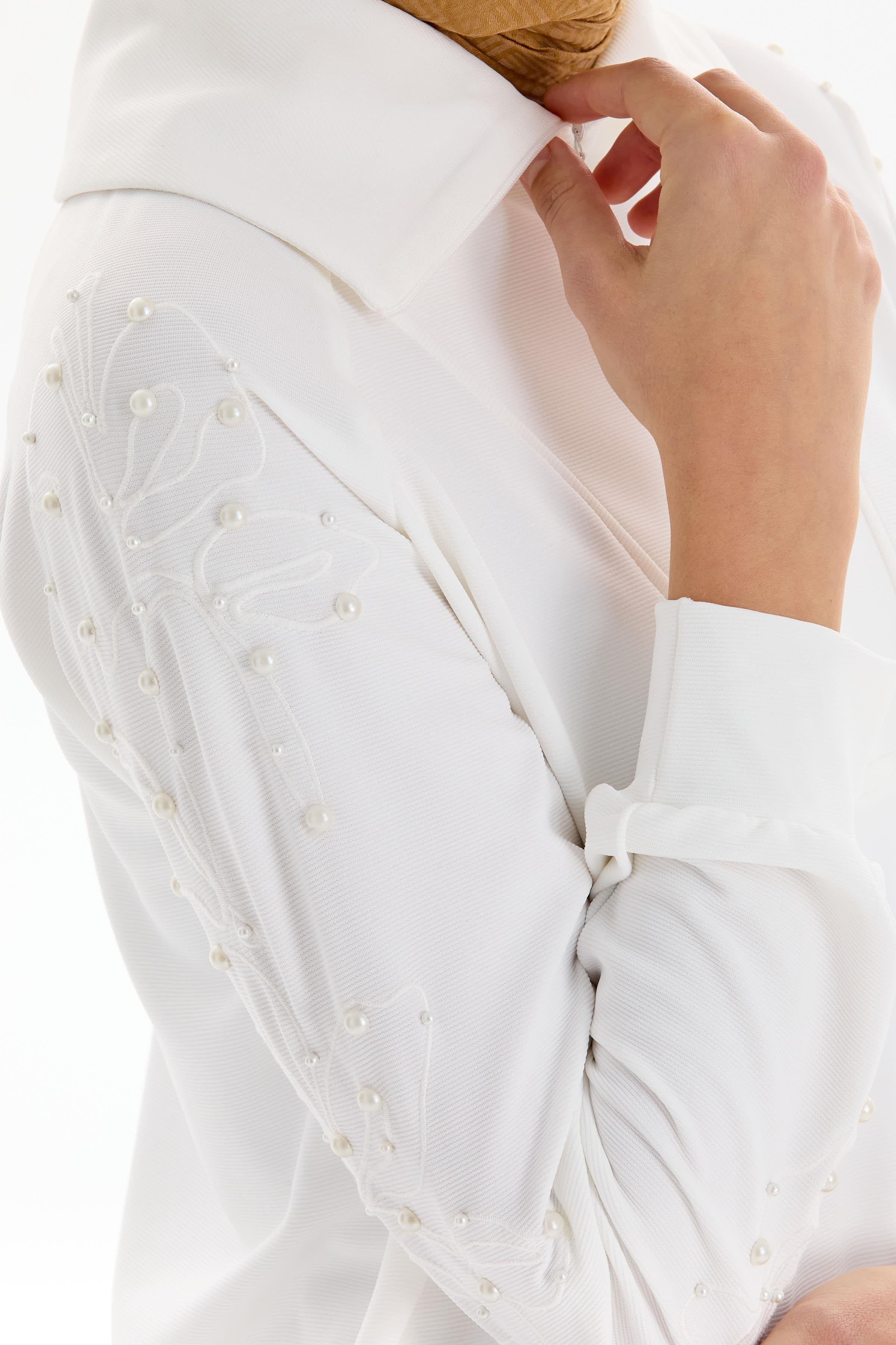 Kolları Nakış İşlemeli Örme Sweat - Ekru TUGBA