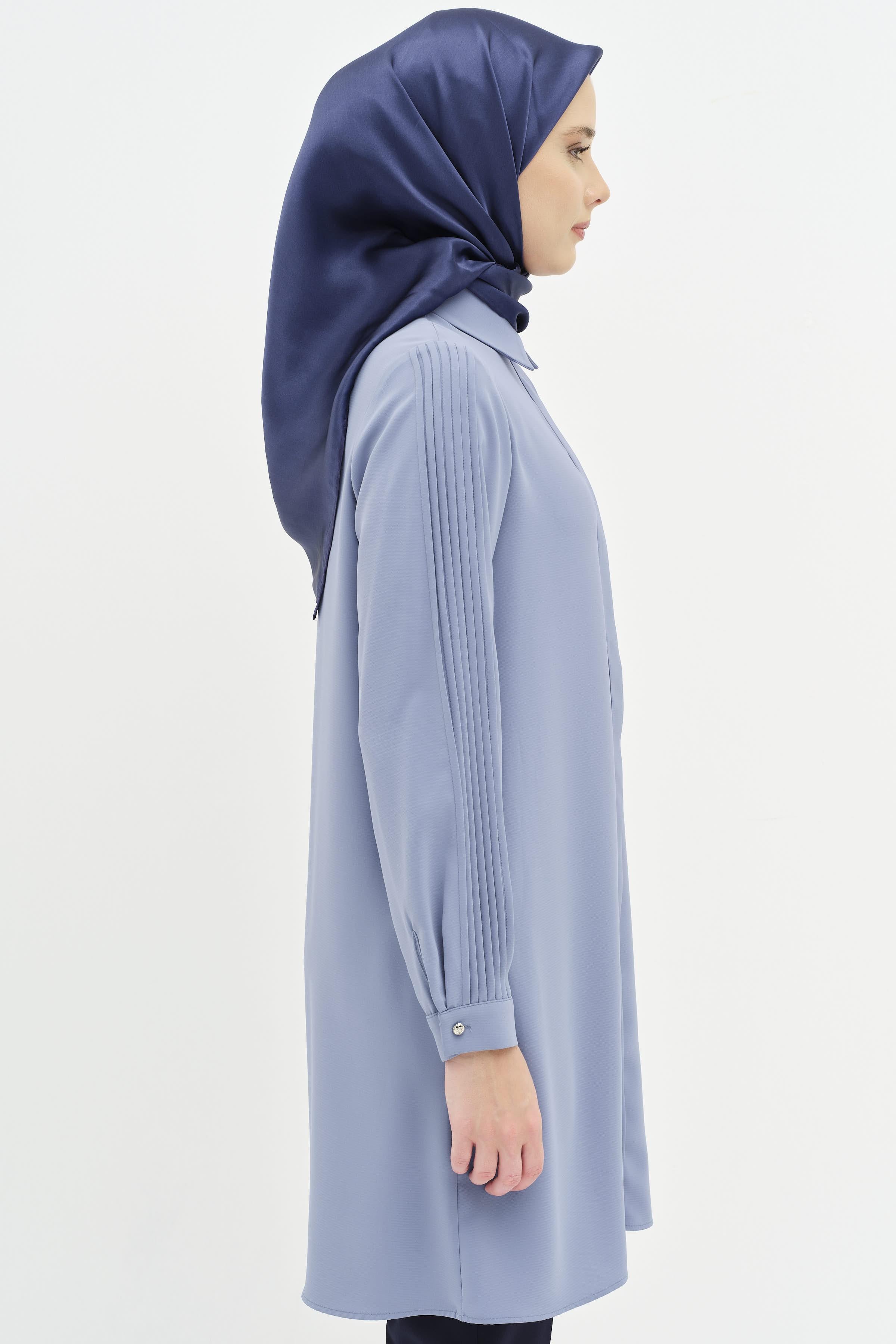 Kolları Nervür Detaylı Tunik - Mavi TUGBA