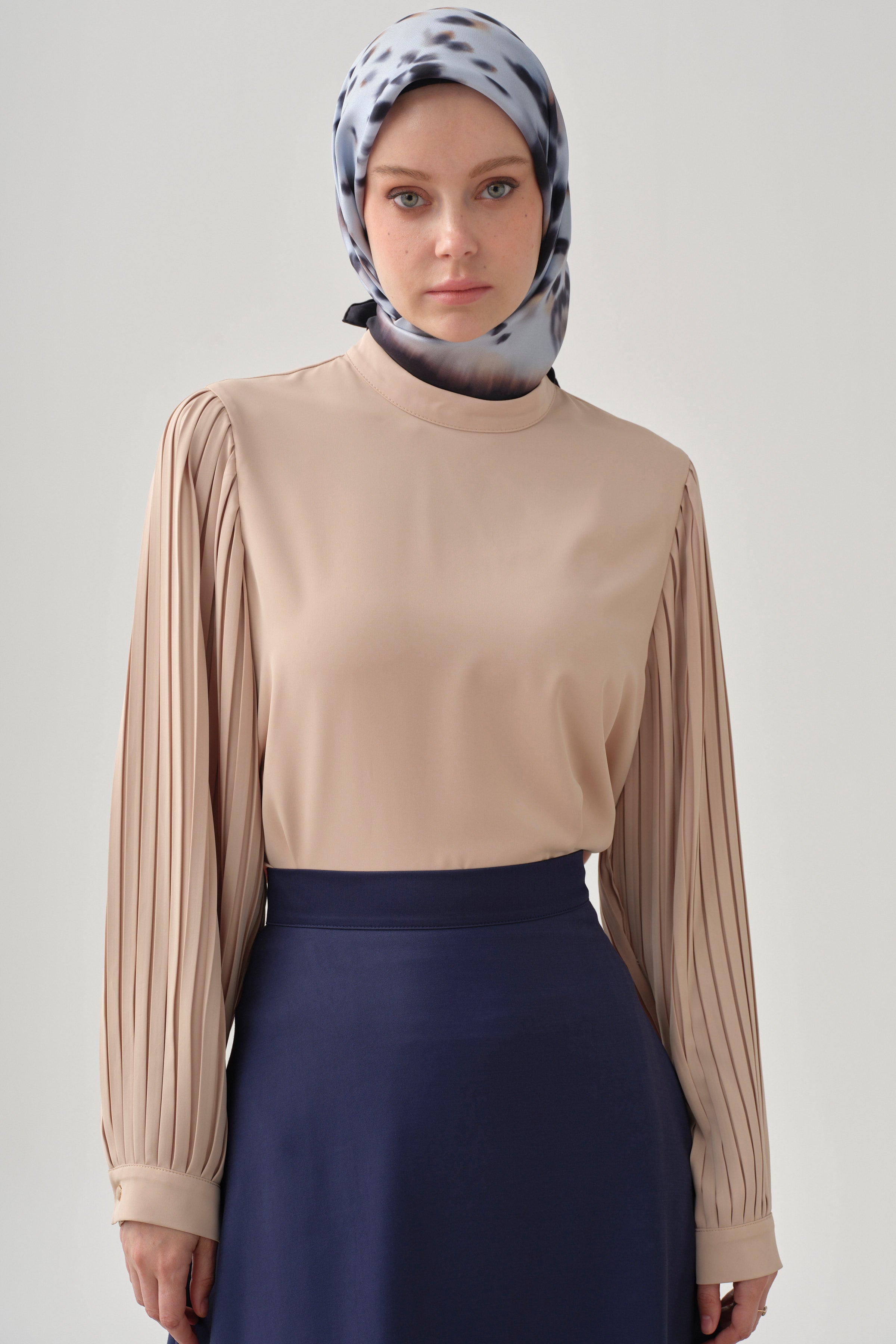 Kolları Pliseli Bluz - Ten TUGBA