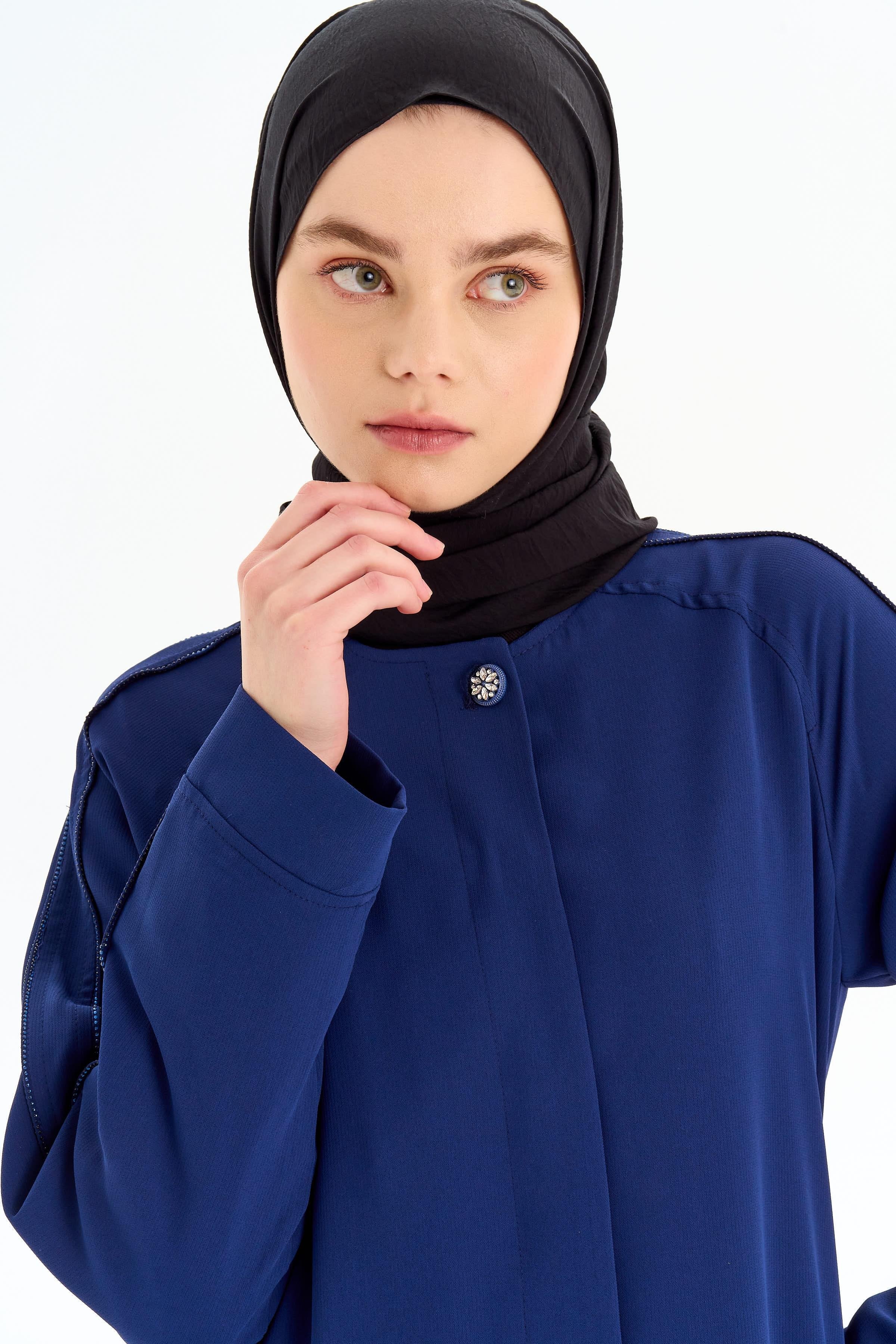 Kolları Taş Biyeli Ferace - İndigo TUGBA