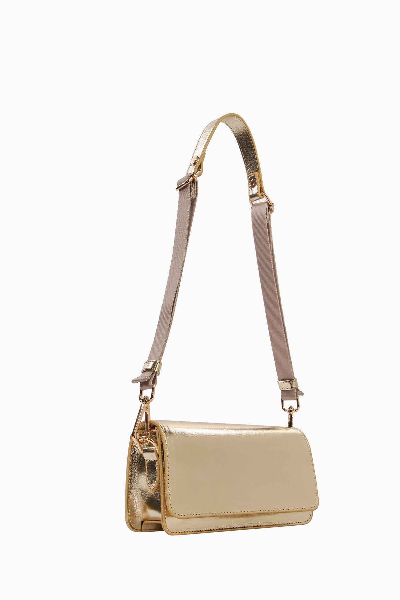 Kolon Kulplu Mini Flap Çanta - Altın TUGBA