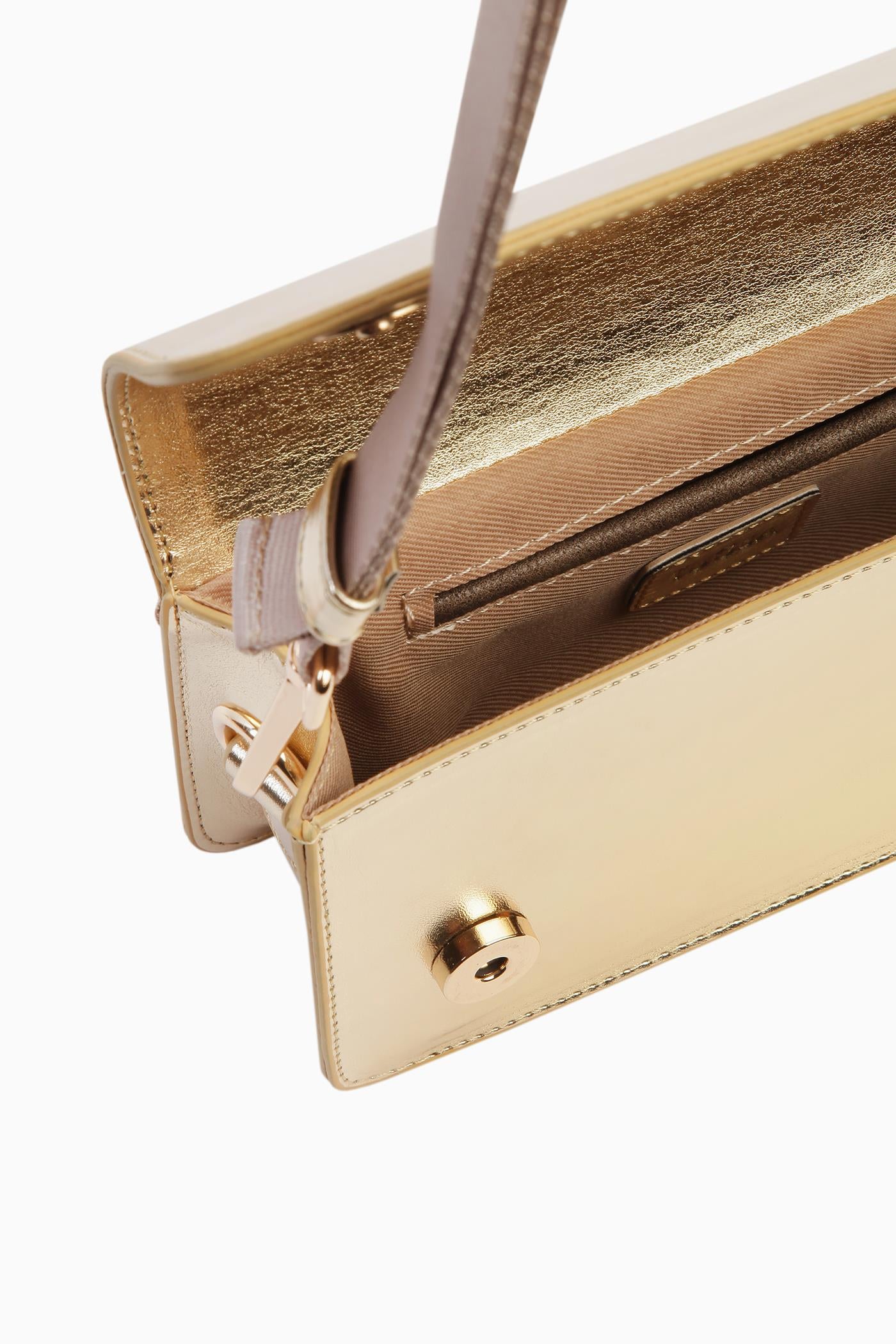 Kolon Kulplu Mini Flap Çanta - Altın TUGBA