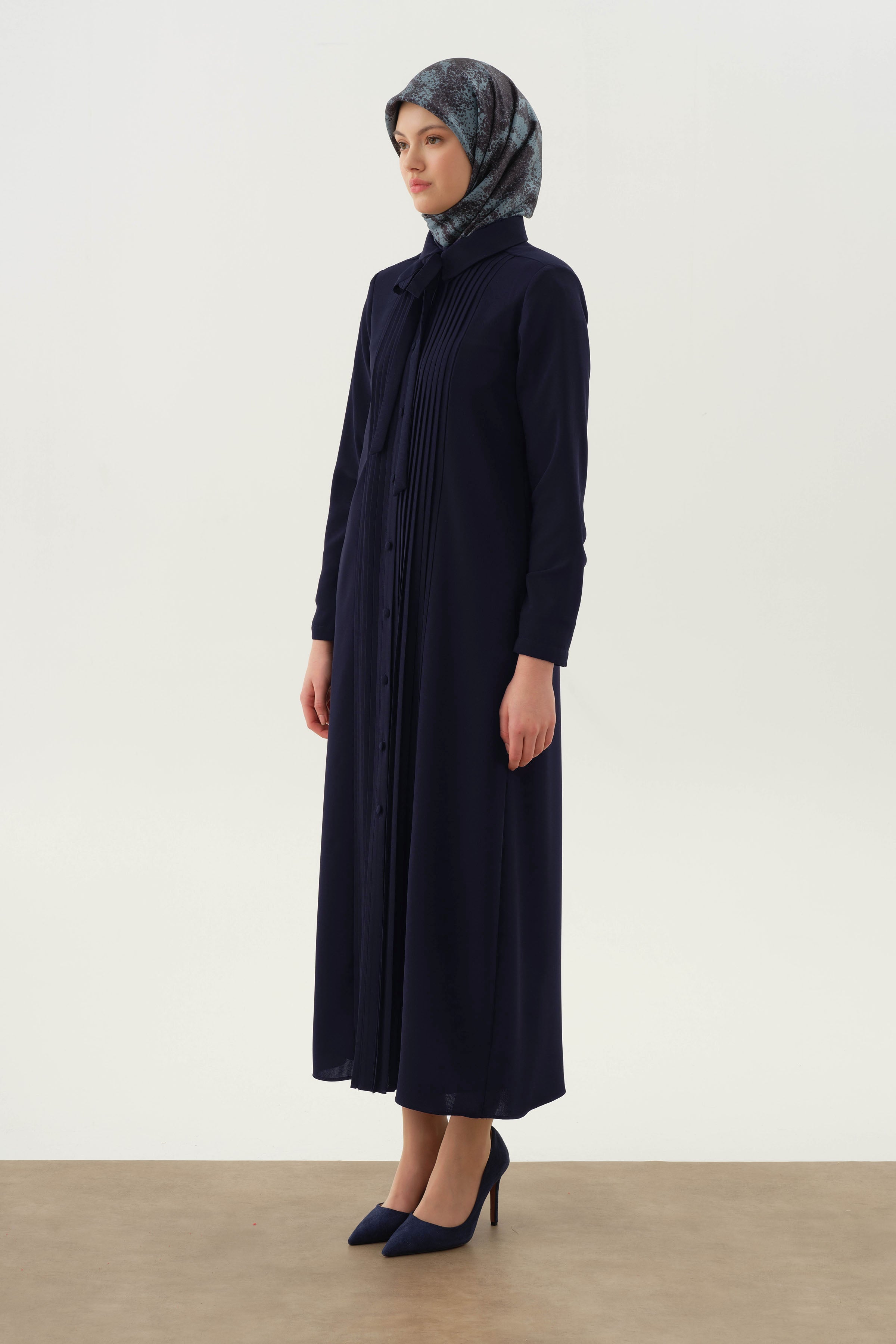 Kravat Yaka Piliseli Pardesü - Lacivert TUGBA